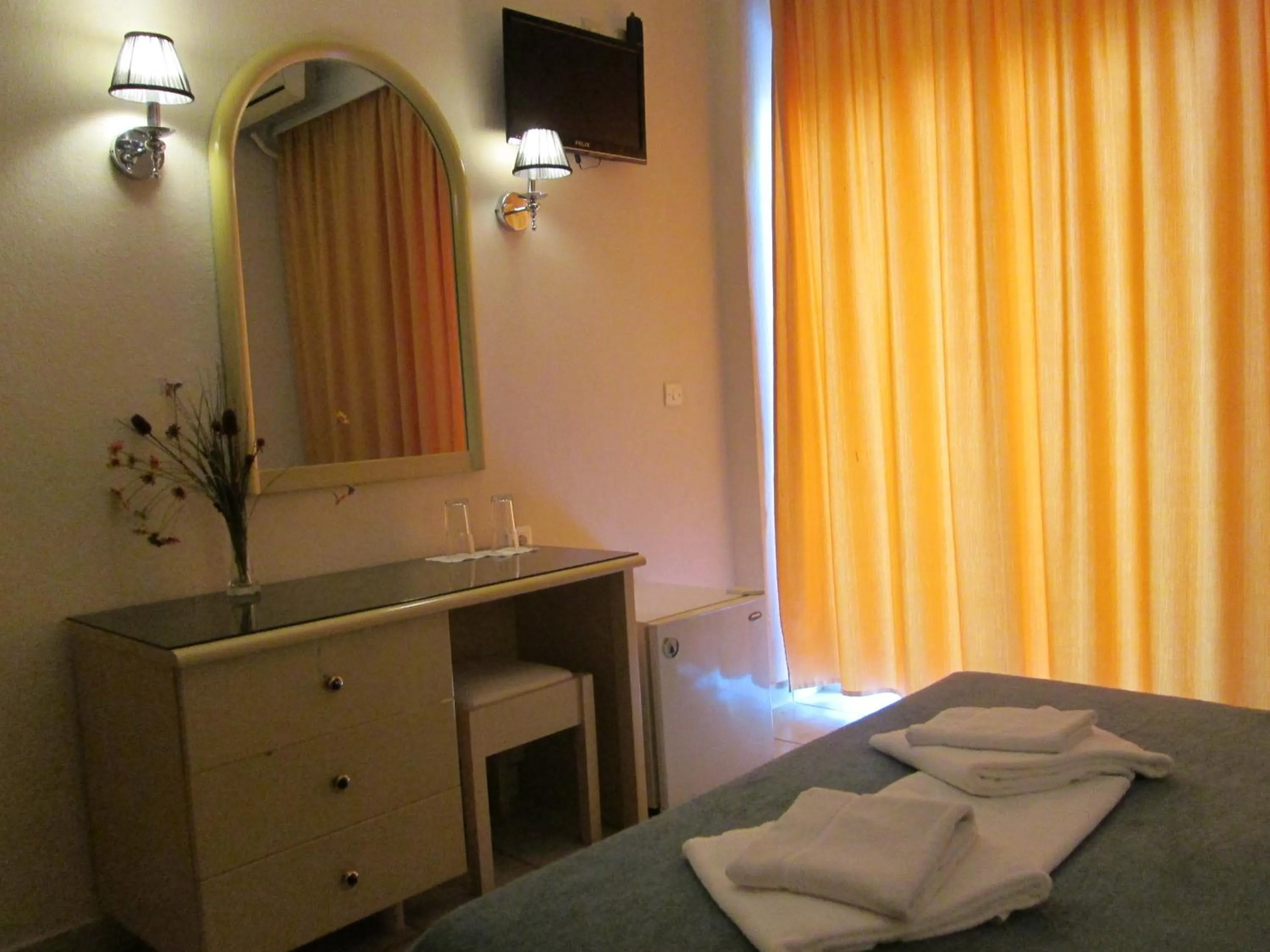 TV and multimedia in Hotel Lito