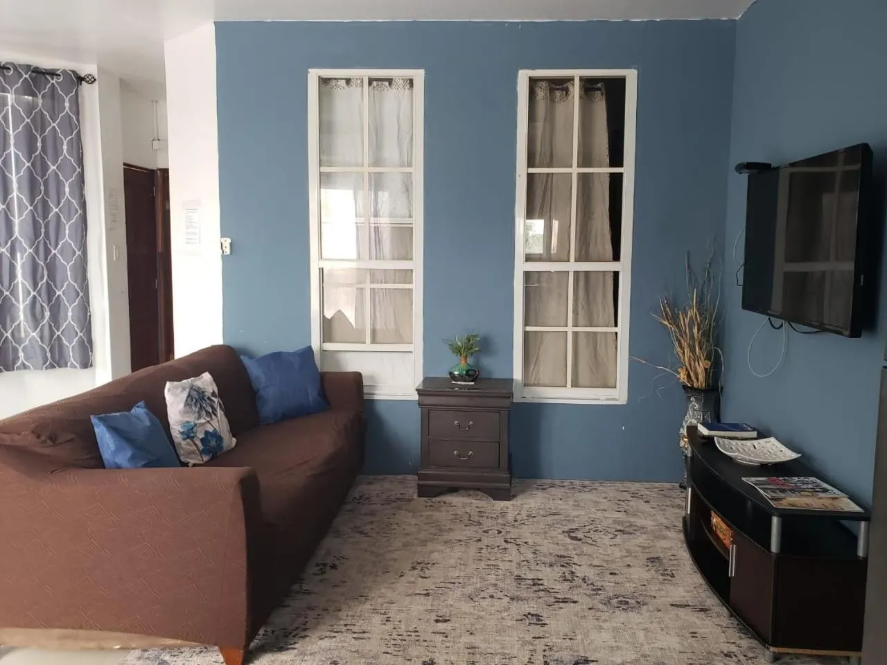 DB Tower Vacation Rental