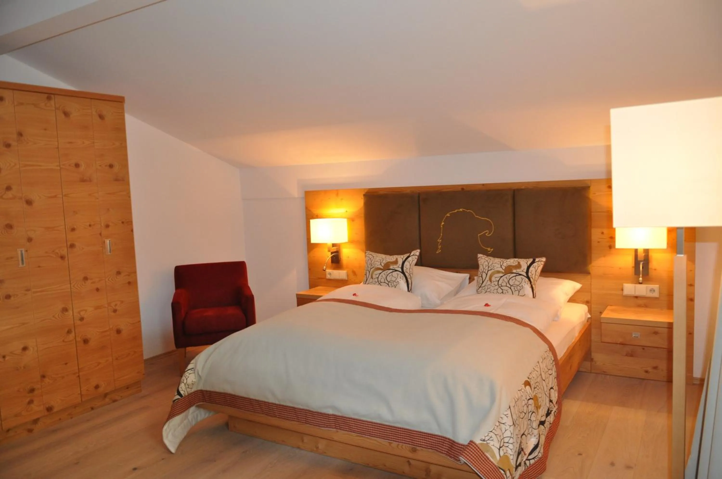 Bed in Hotel Goldener Adler Wattens