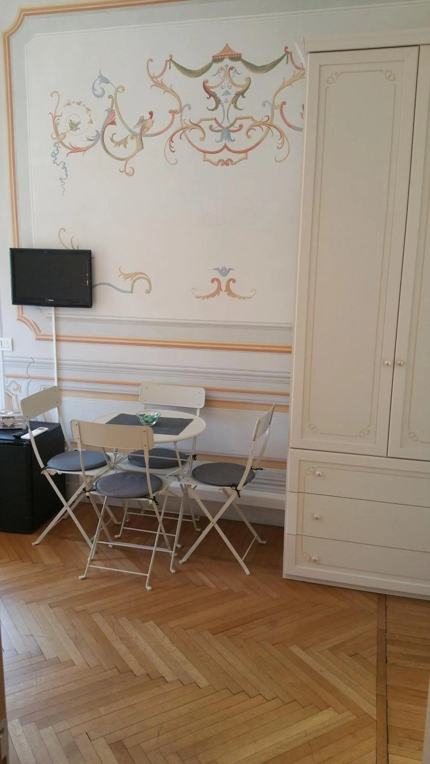 Photo of the whole room in Suites Piazza Del Popolo