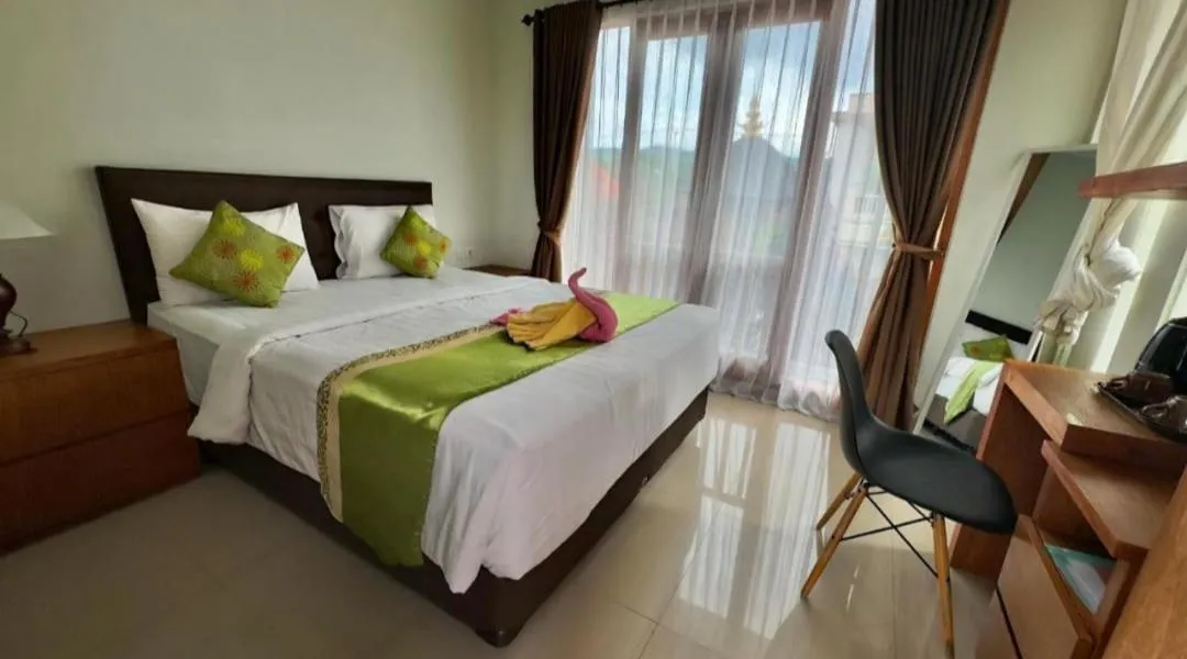 Bed in Green Palace Homestay