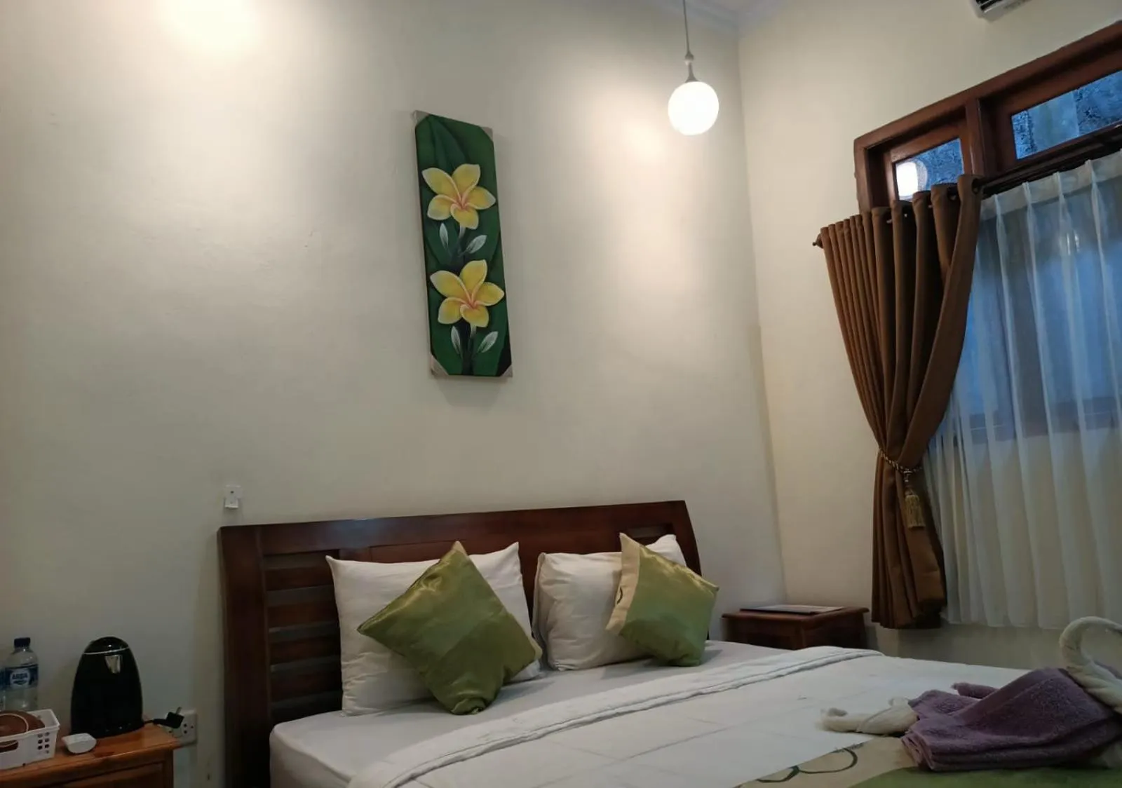 Photo of the whole room, Bed in Green Palace Homestay