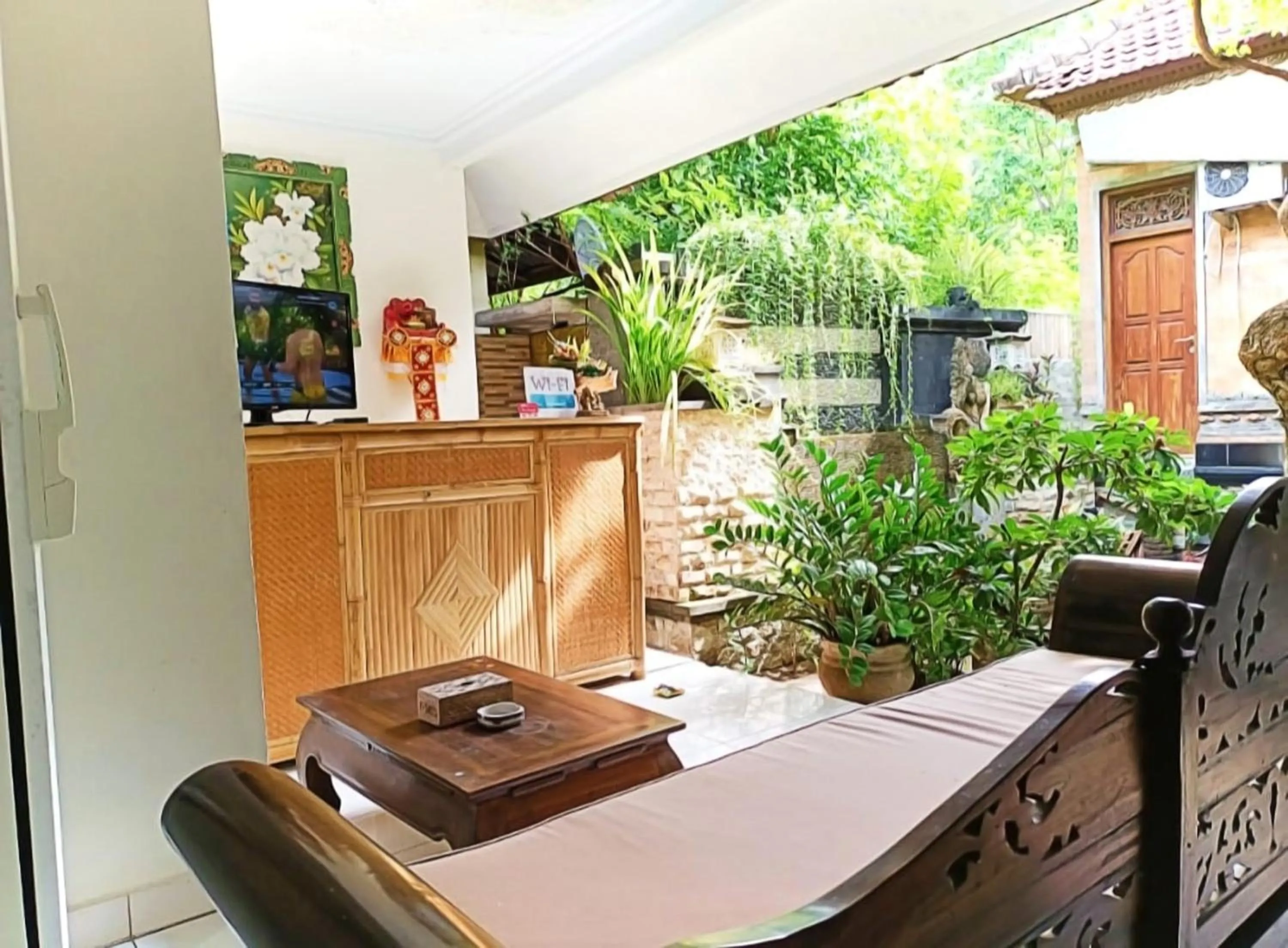 Lobby or reception in Green Palace Homestay