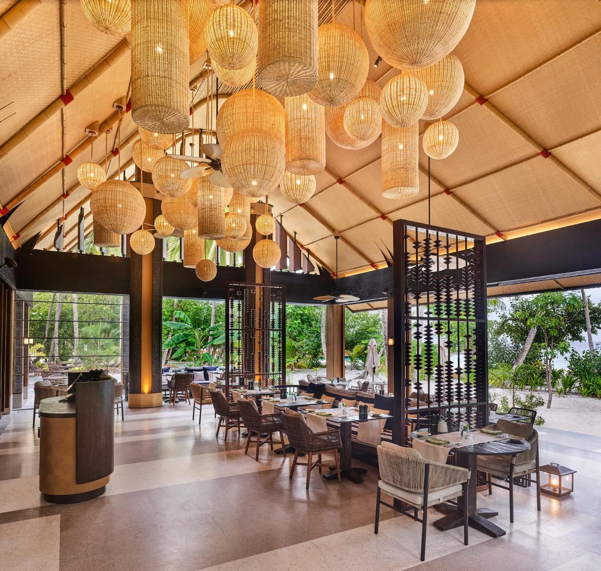 Restaurant/places to eat in JOALI Maldives