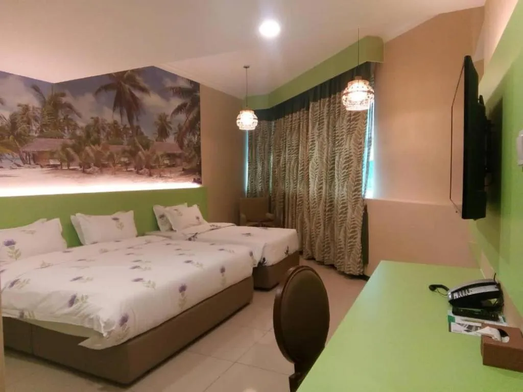 Bed in Hotel Holmes Gp