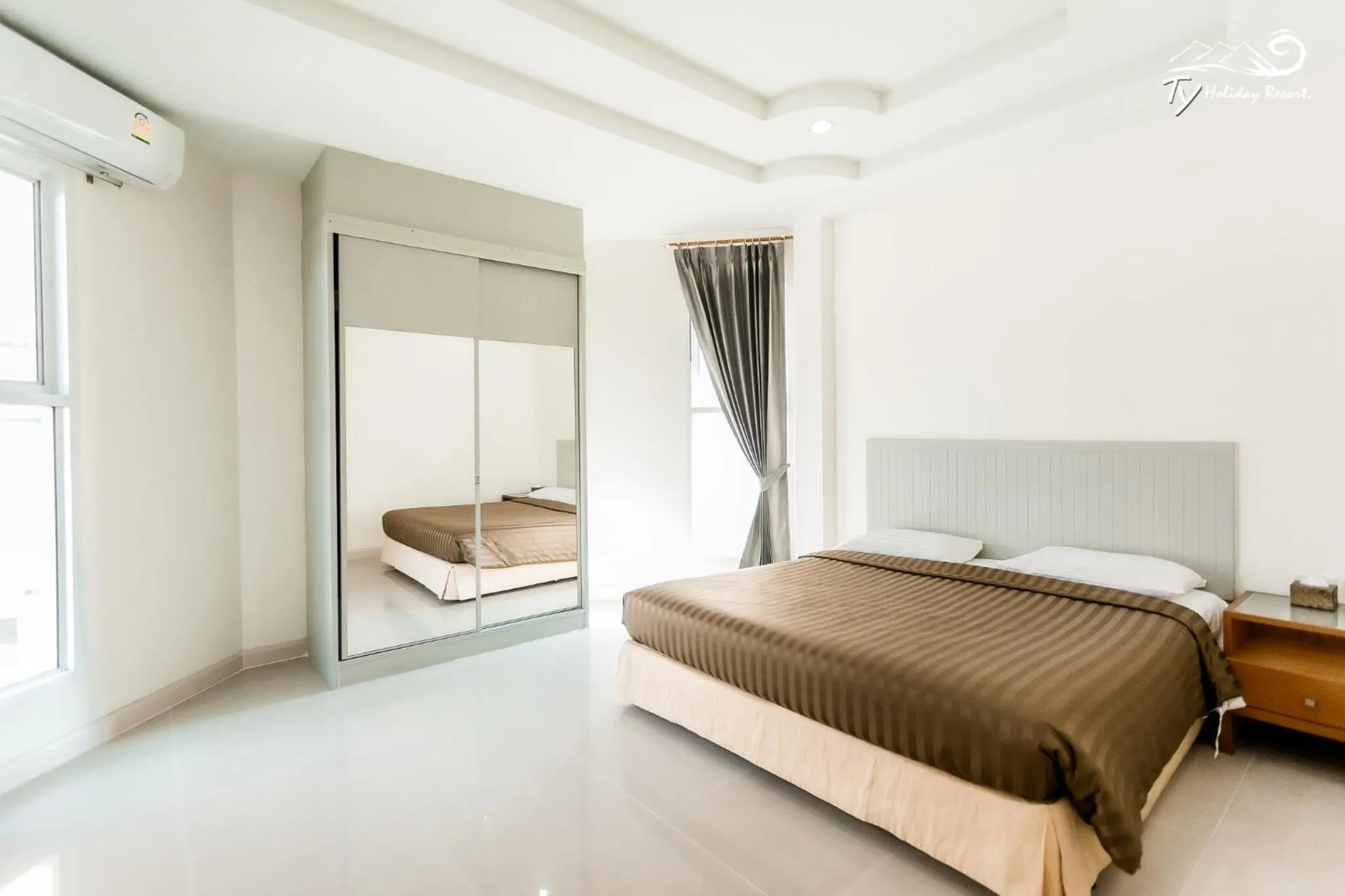 Bed in TY Holiday Resort