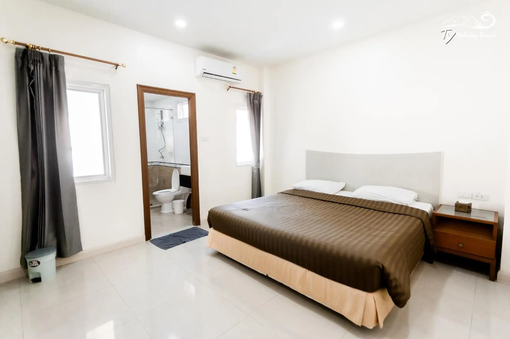 Bed in TY Holiday Resort