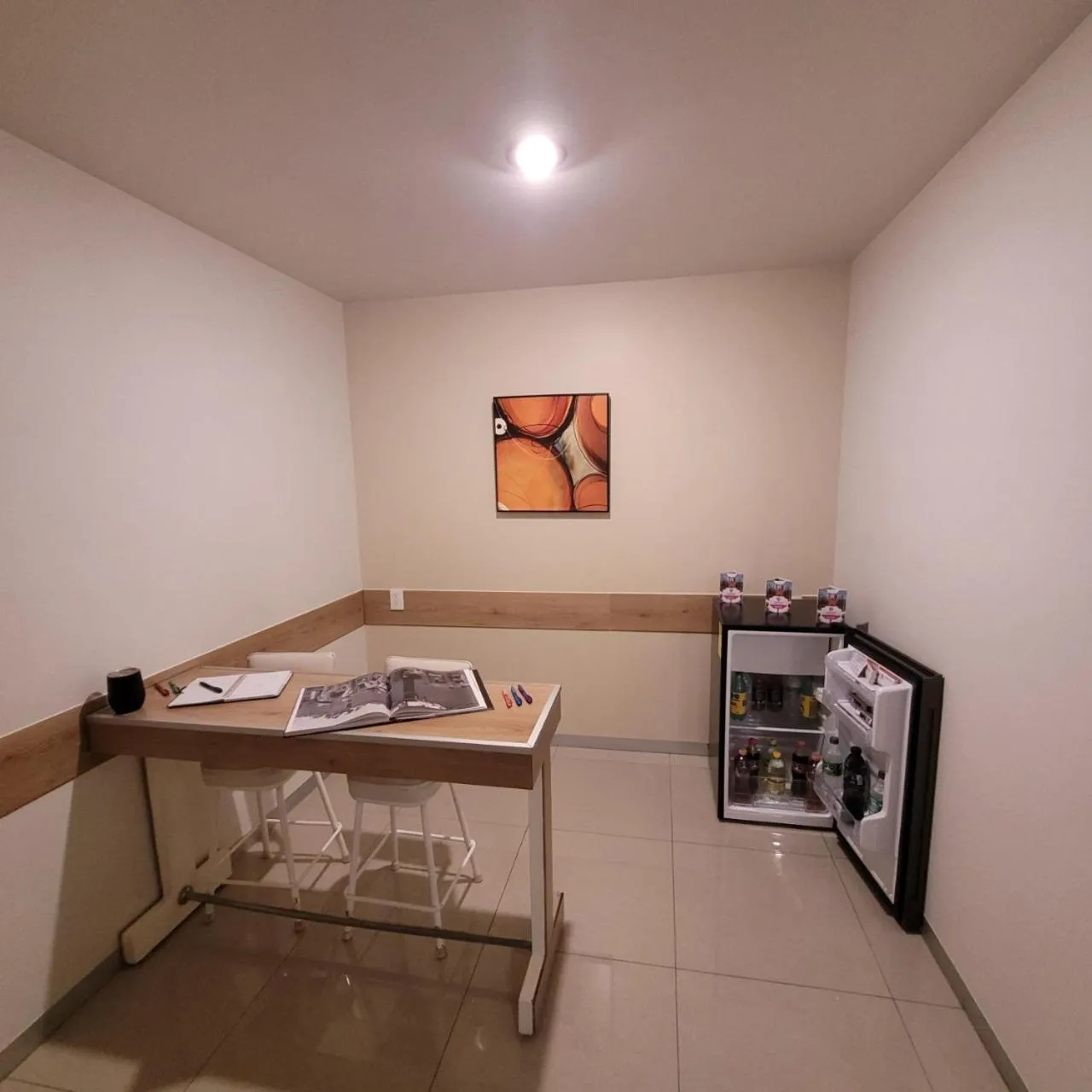 Photo of the whole room in Hotel CH