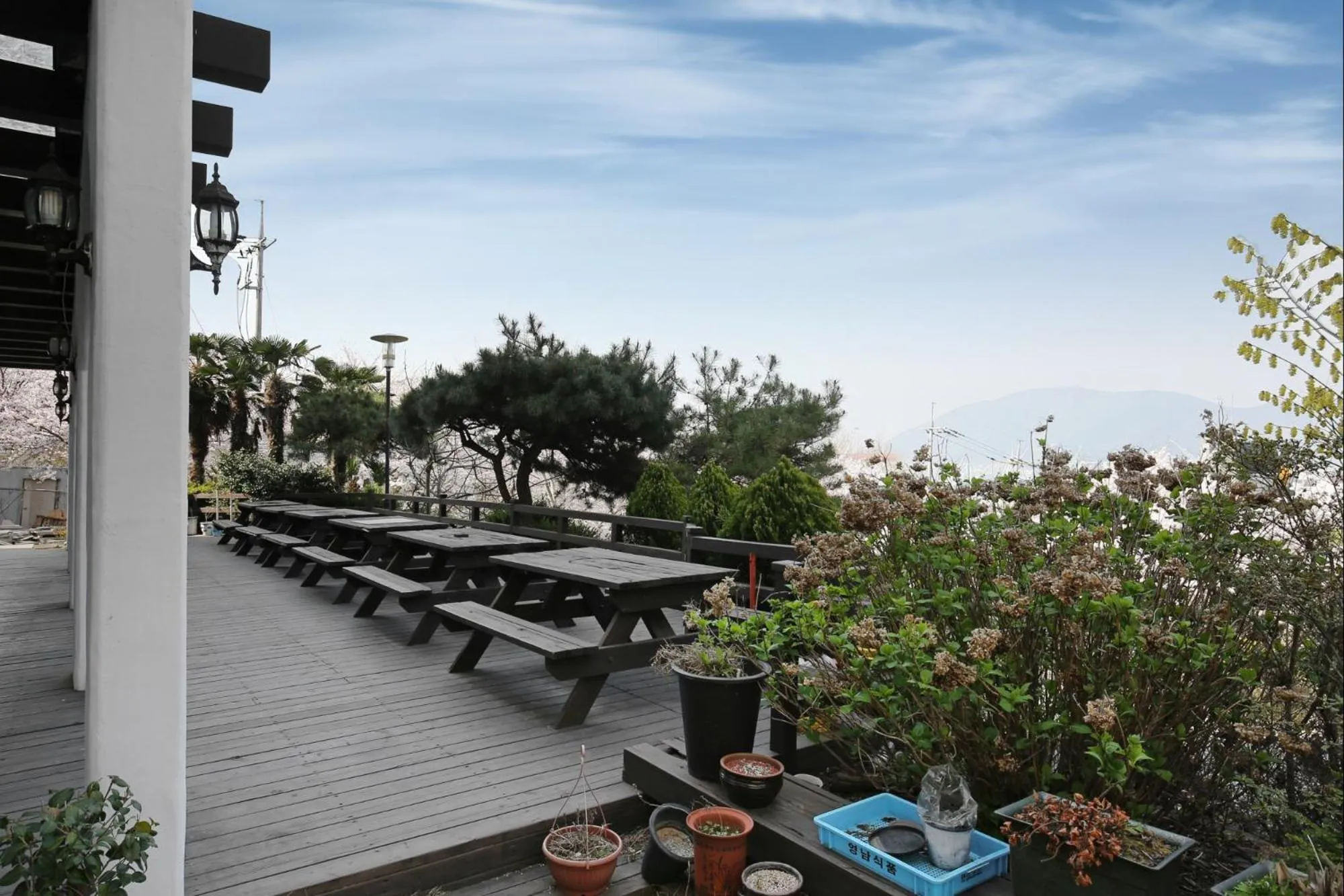 BBQ facilities in Geoje Oasis Hotel
