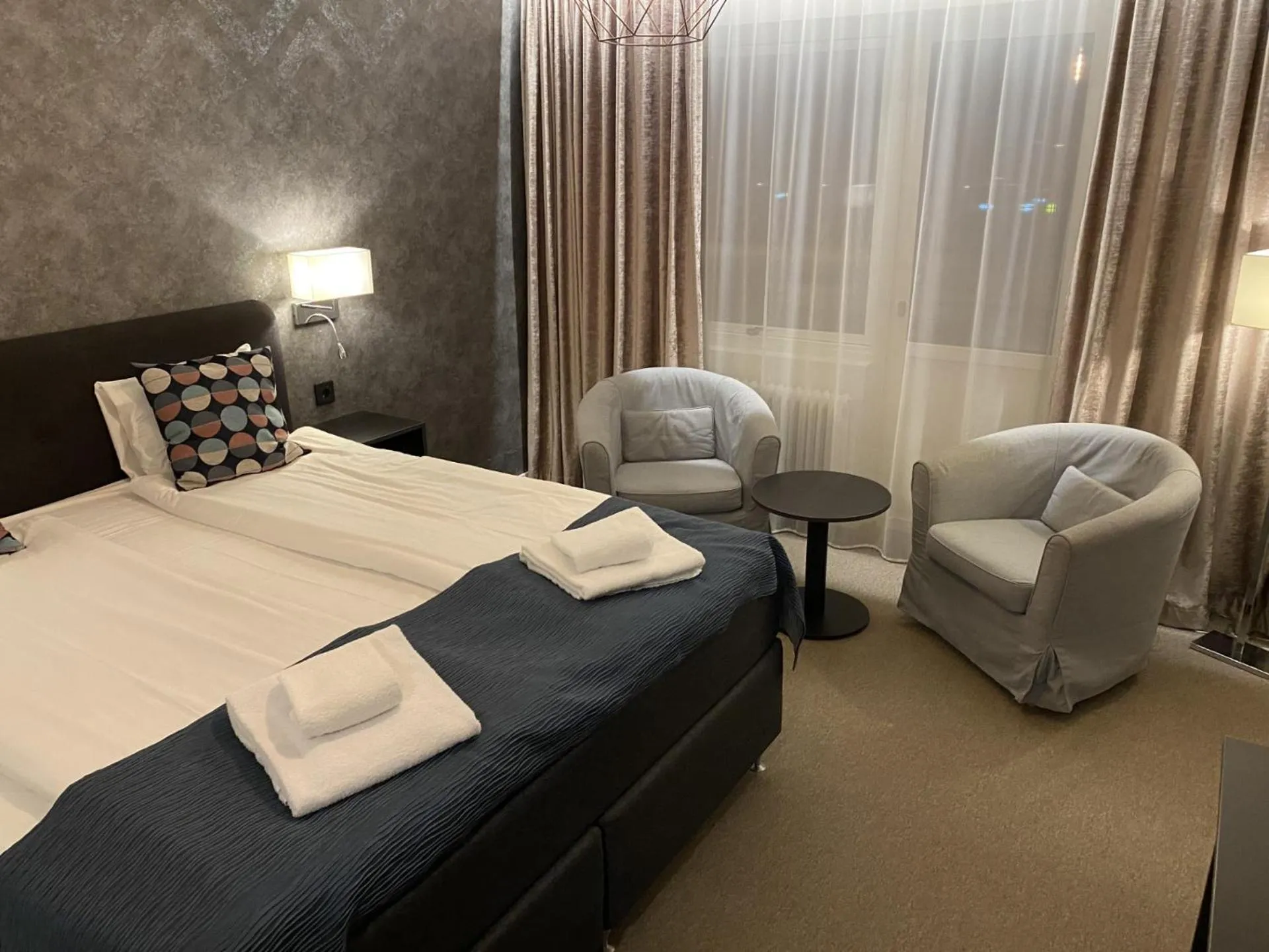 Bed in Hotell Rättvik