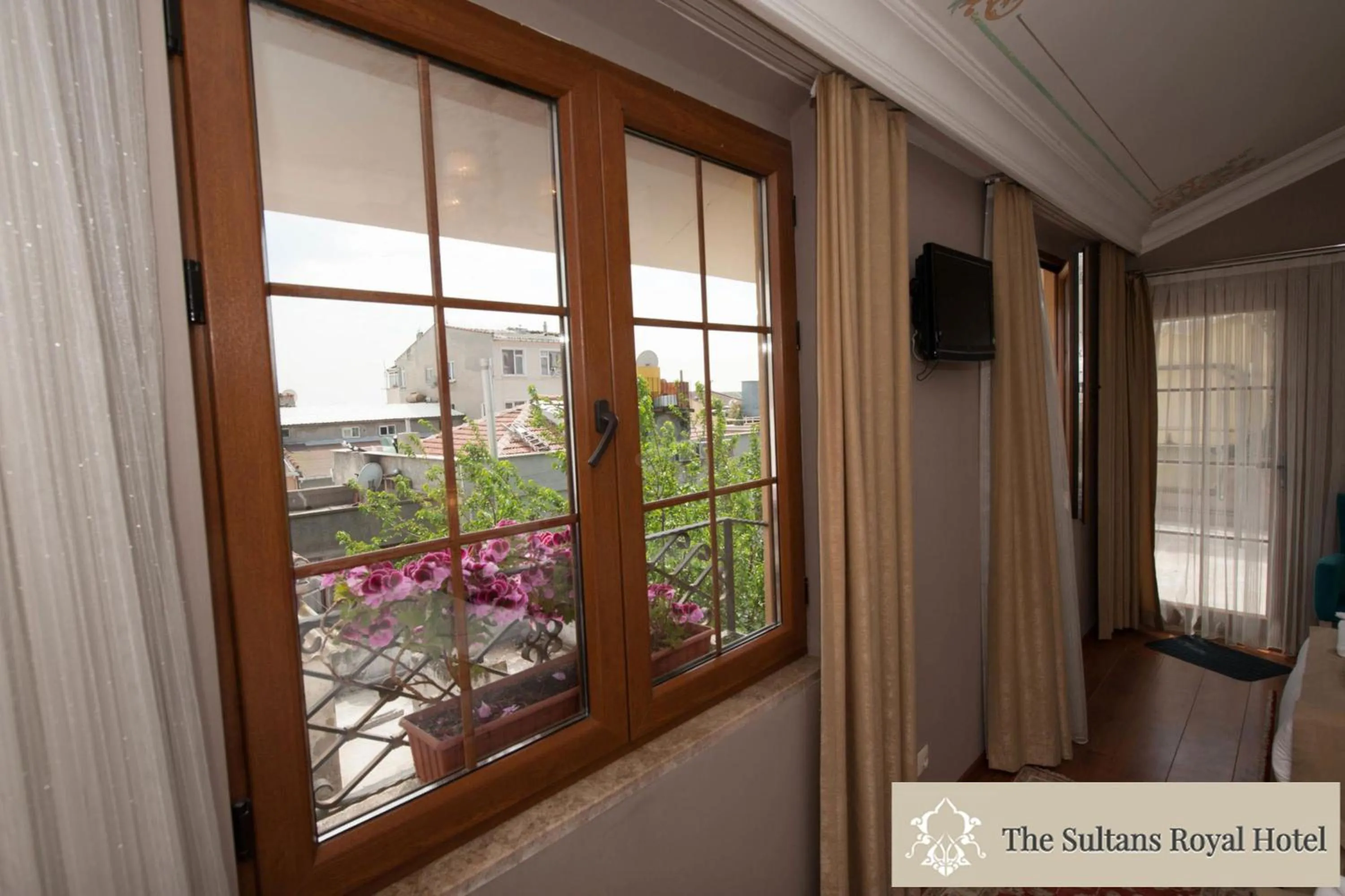 Decorative detail in Sultans Royal Hotel