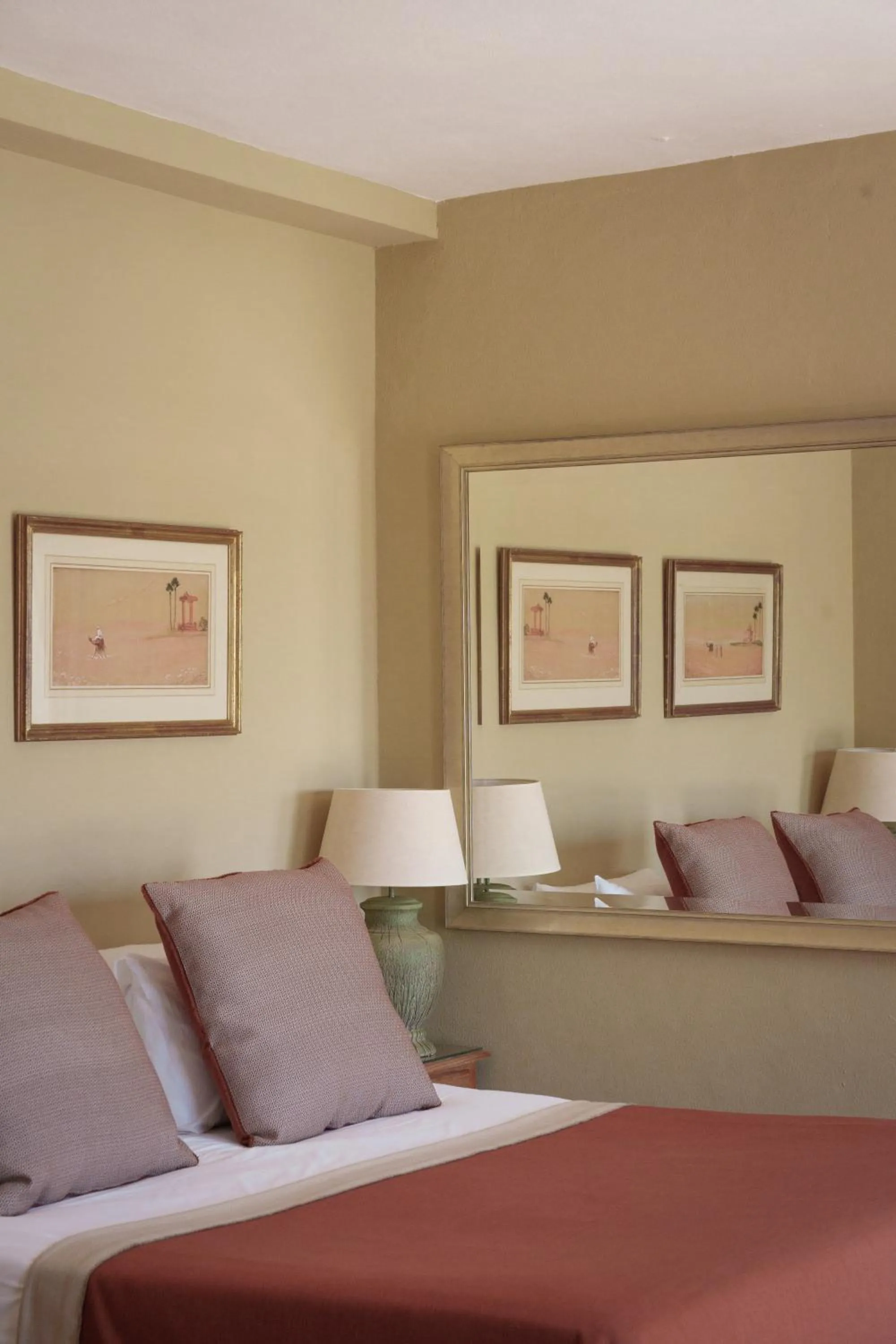 Decorative detail, Bed in Las Palmeras del Califa