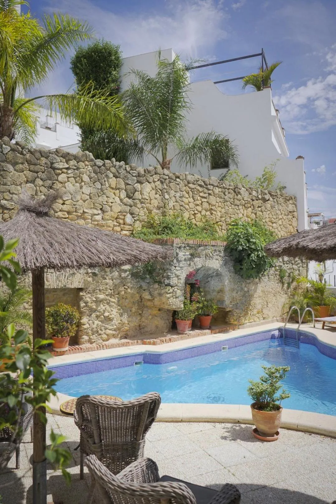Swimming pool in Las Palmeras del Califa