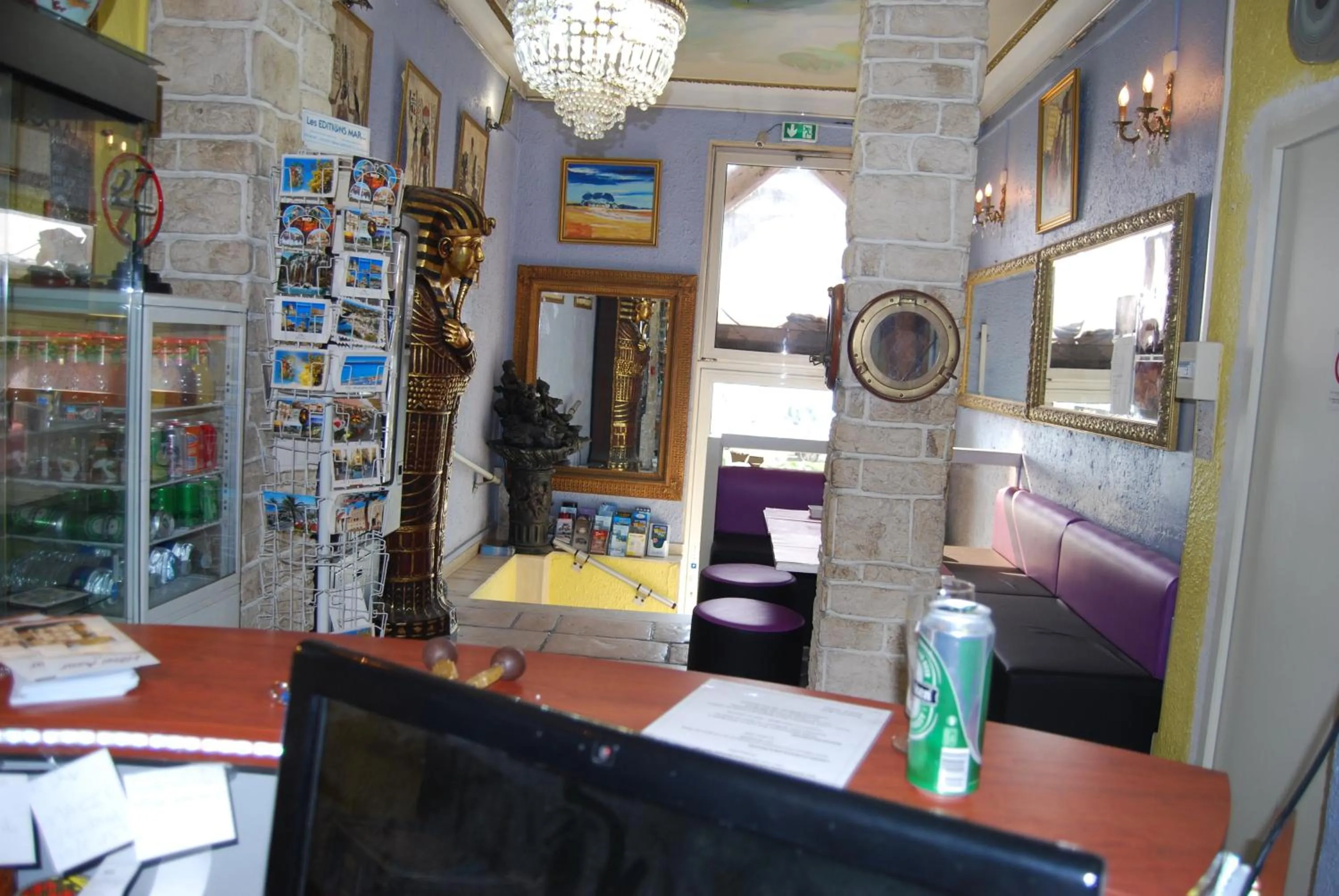Lobby or reception in Hôtel Azur