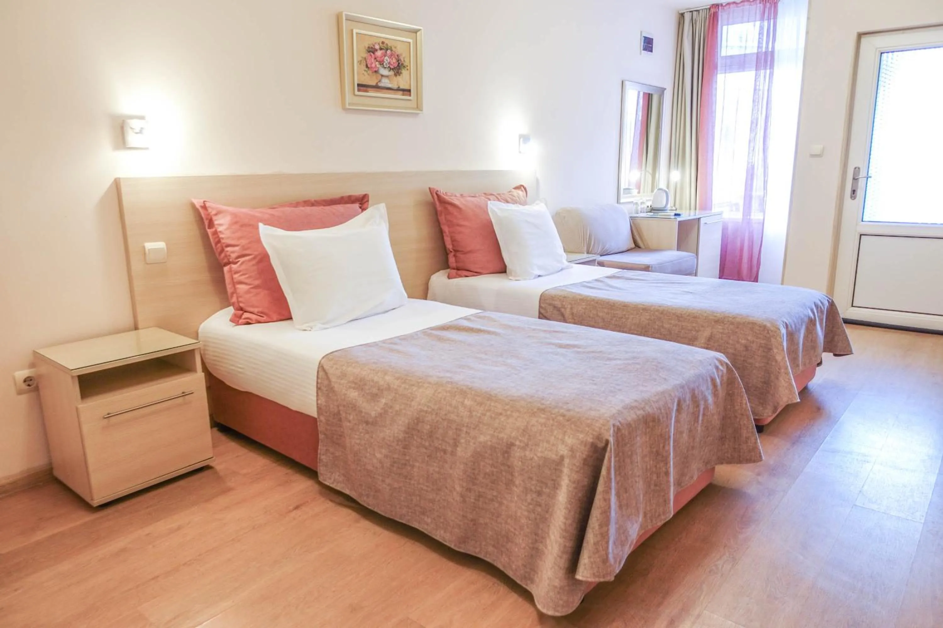 Bed in Hotel Acropolis