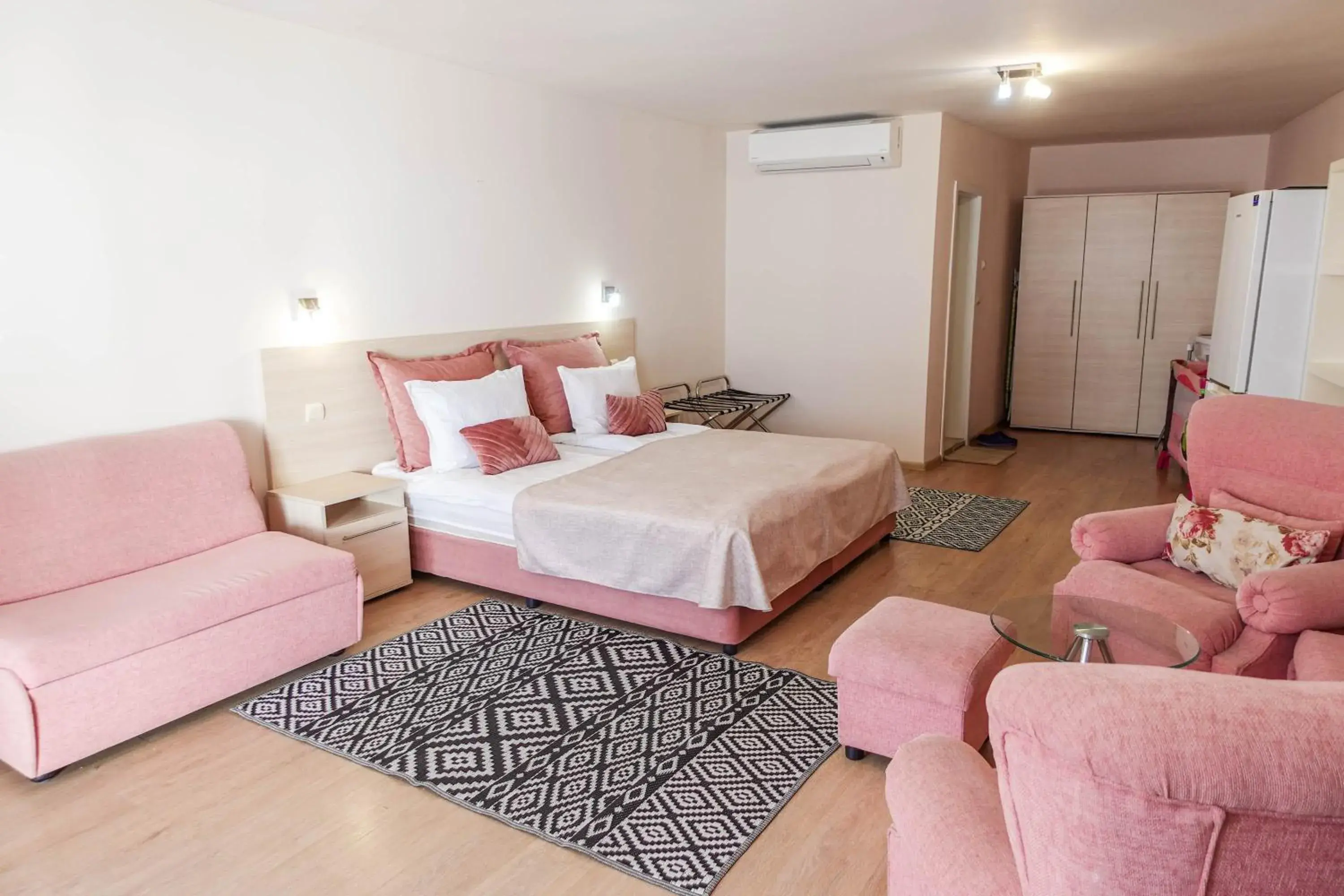 Double Room in Hotel Acropolis Double Room in Hotel Acropolis