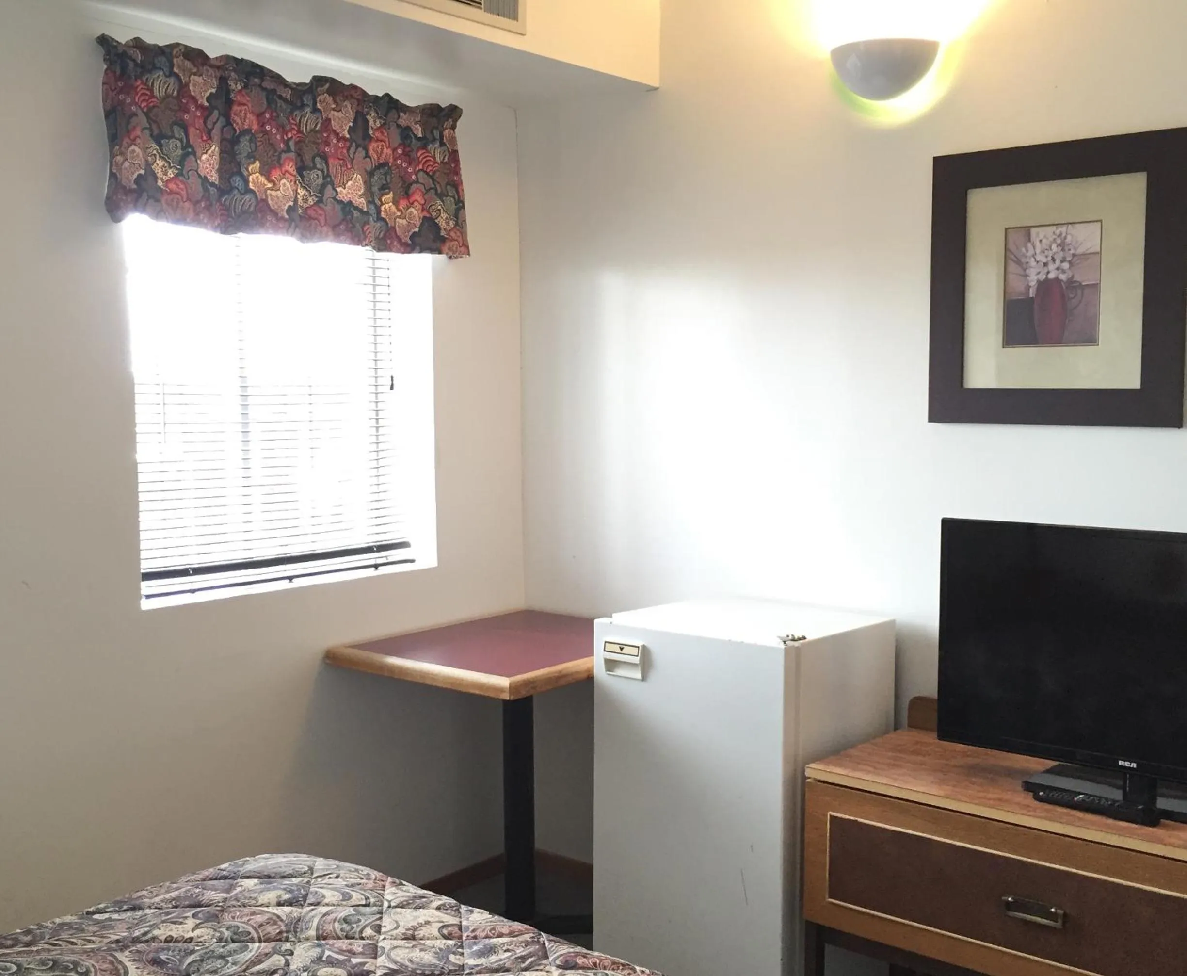 Bed in North Adventure Inn