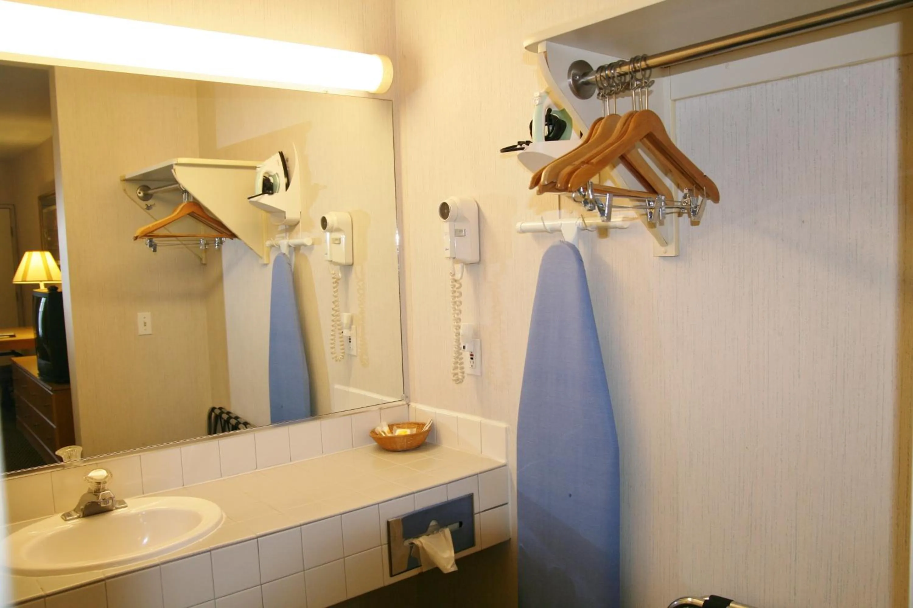 Bathroom in Days Inn by Wyndham Rocklin/Sacramento