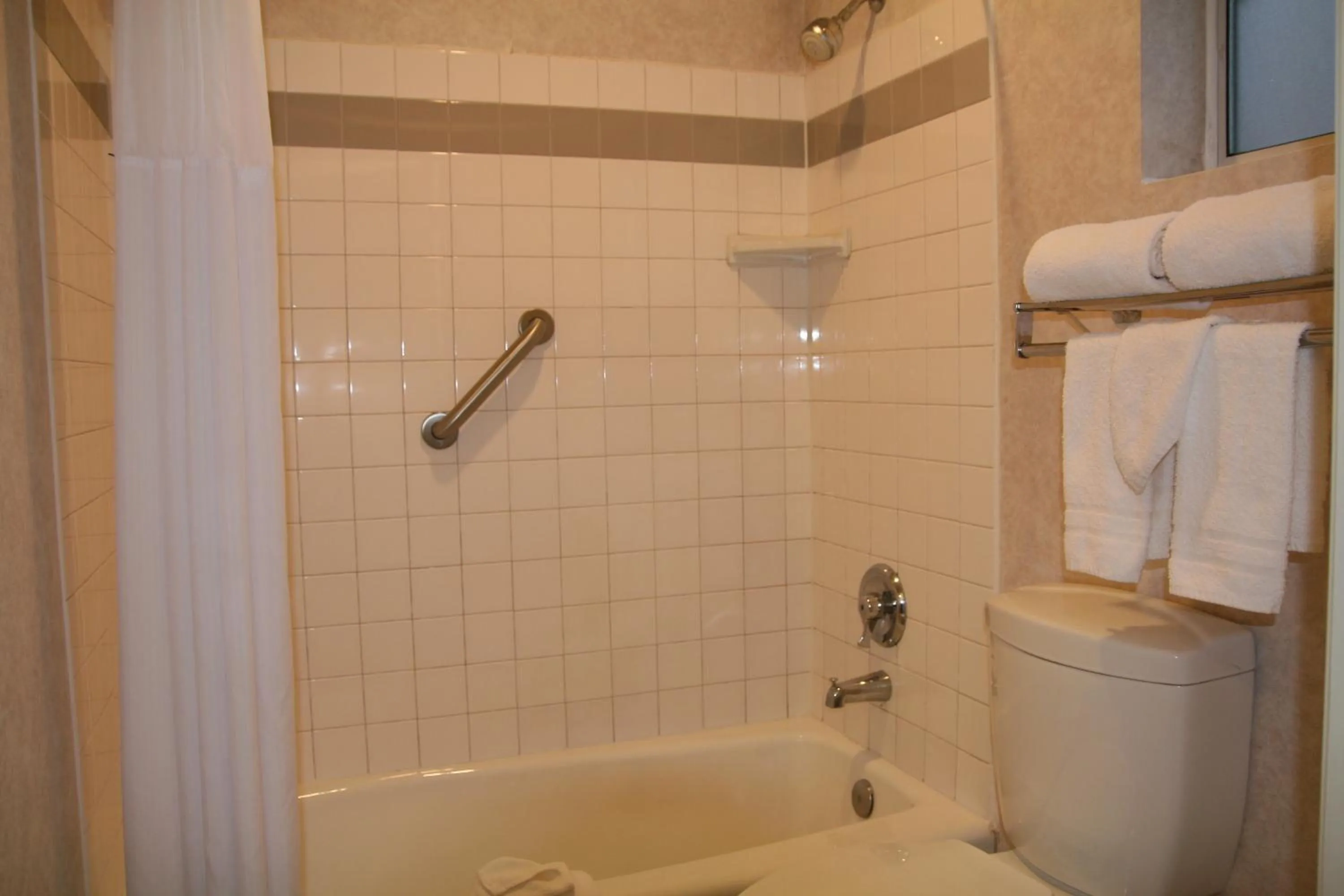 Bathroom in Days Inn by Wyndham Rocklin/Sacramento