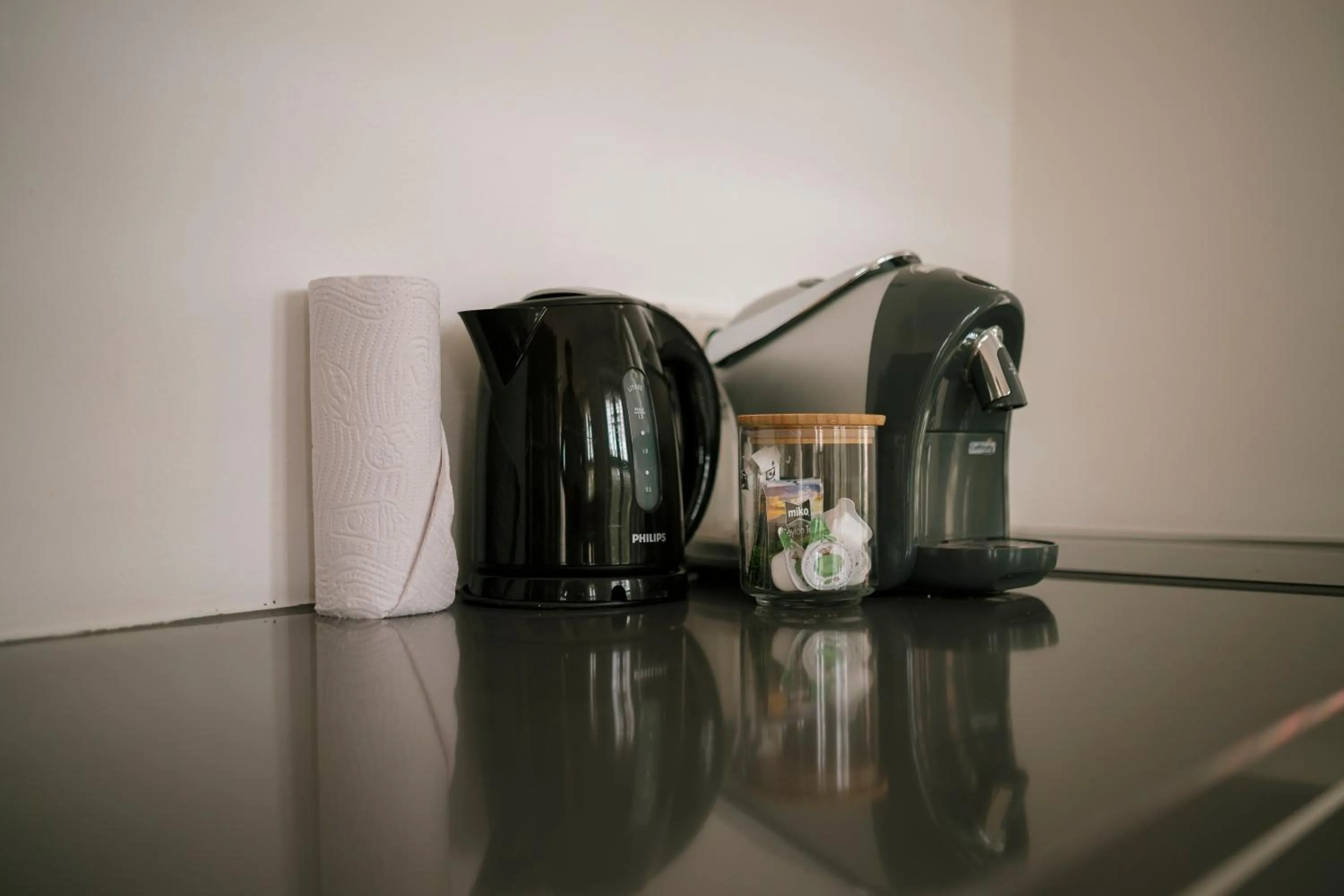 Coffee/tea facilities in Scuba Lodge City Beach