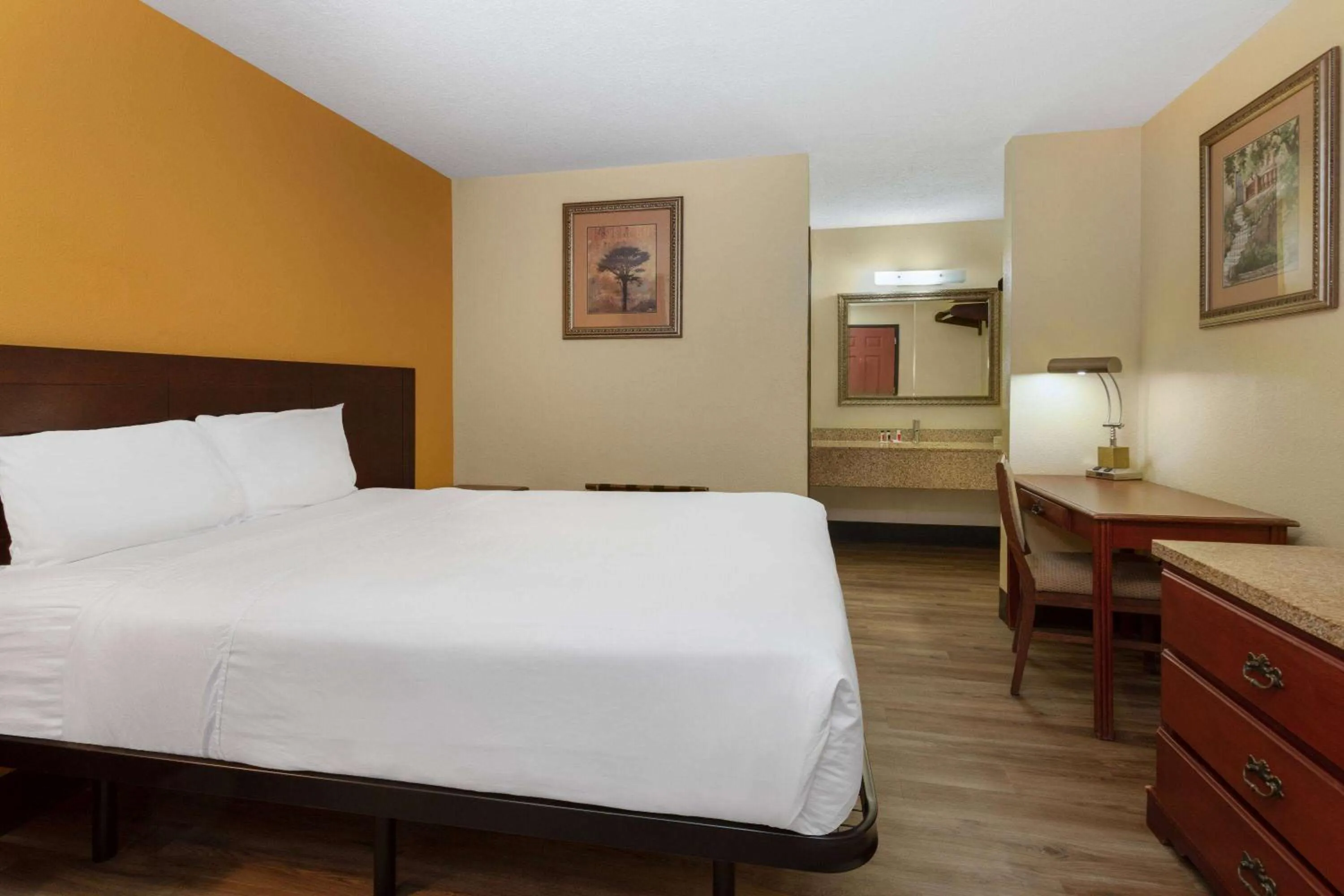 Photo of the whole room in Travelodge by Wyndham Albuquerque East