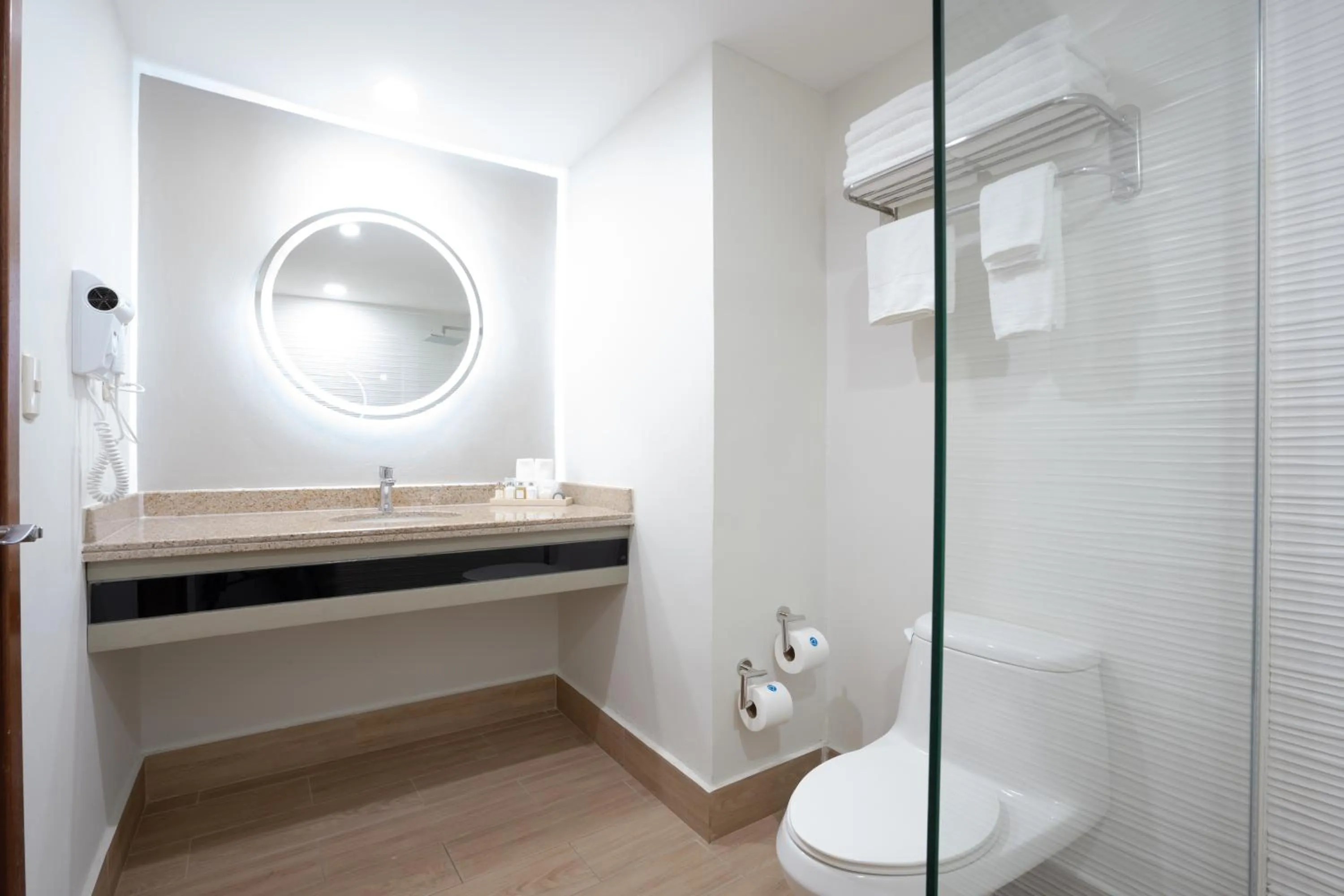 Property building in Hodelpa Garden Court