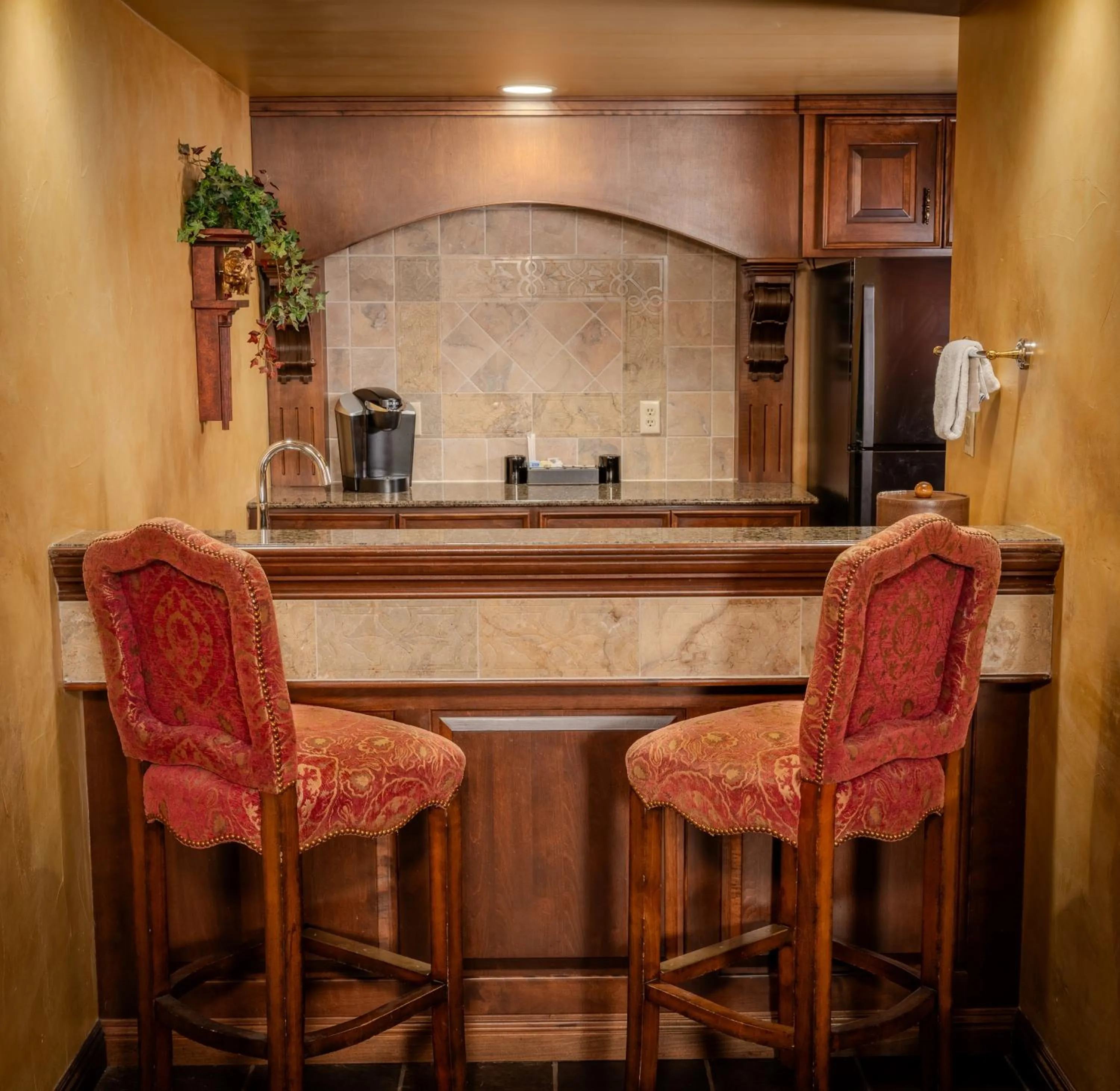 Kitchen or kitchenette in Chateau on the Lake Resort Spa and Convention Center