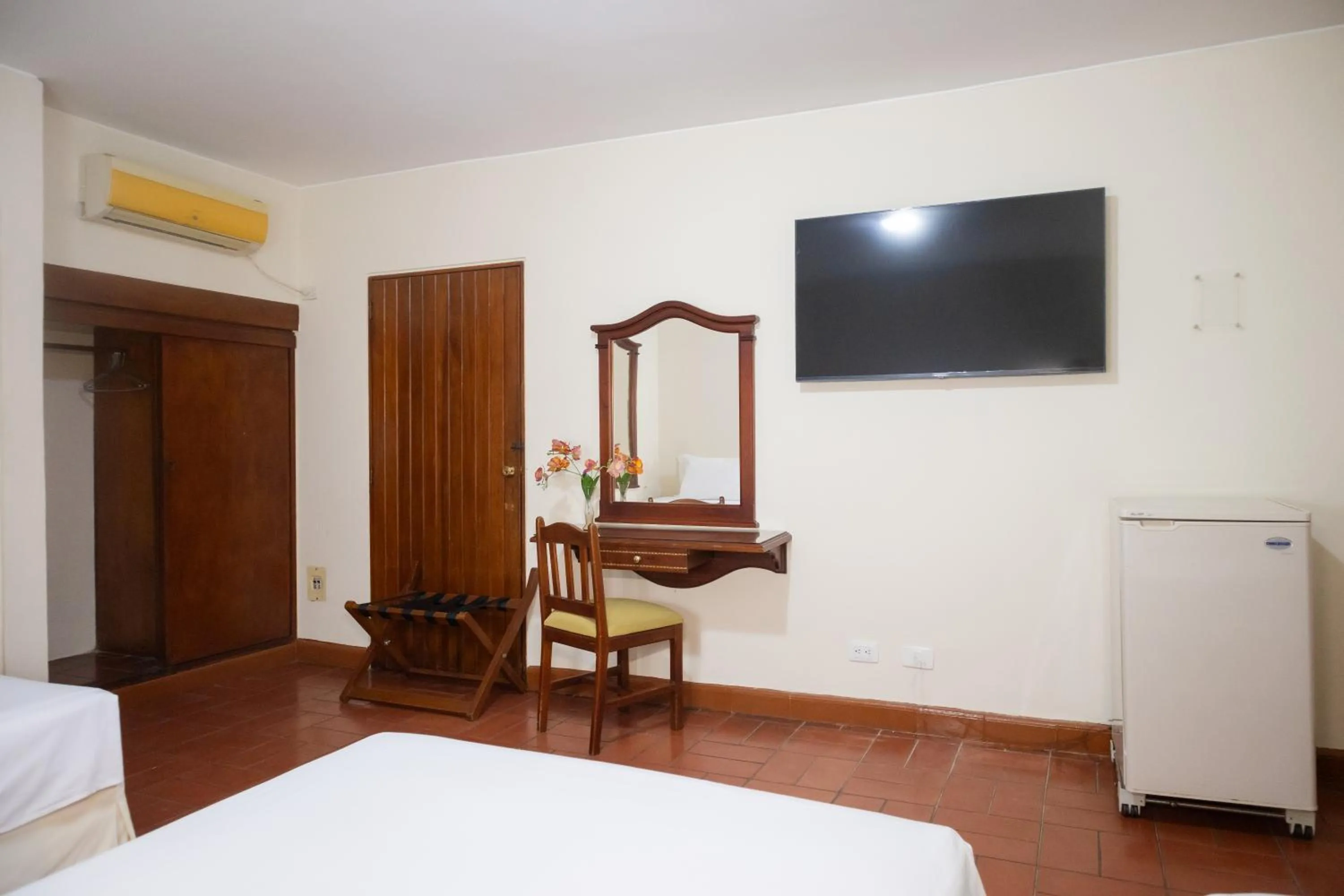 TV and multimedia, Bed in Hotel Faranda Bolivar Cucuta, a member of Radisson Individuals