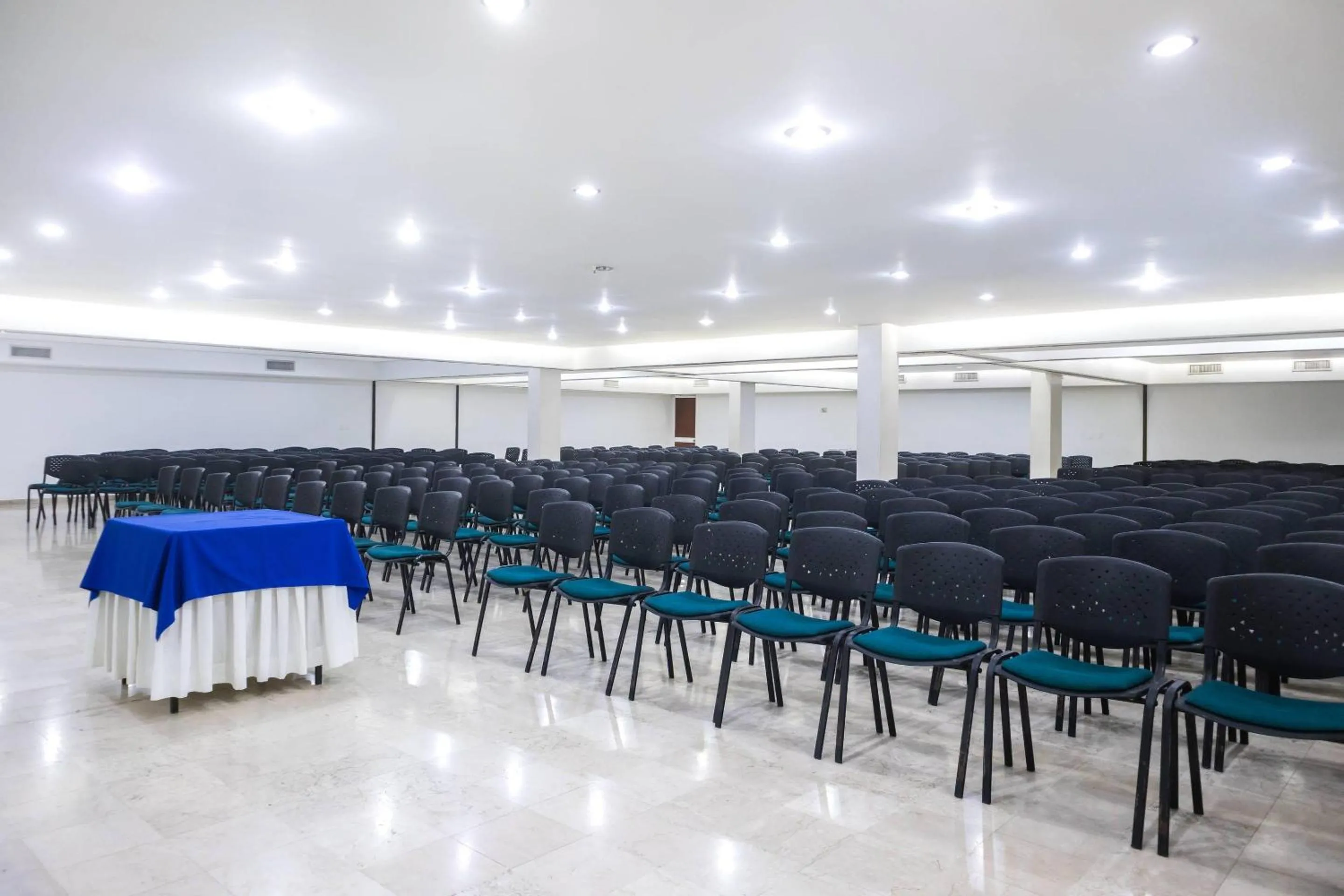 Meeting/conference room in Hotel Faranda Bolivar Cucuta, a member of Radisson Individuals