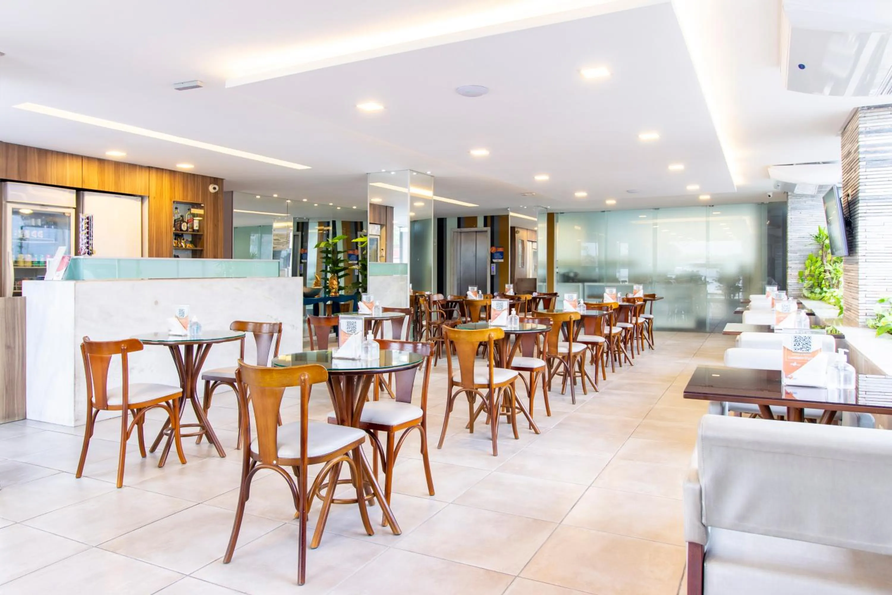 Restaurant/places to eat in Citi Hotel Express Caruaru