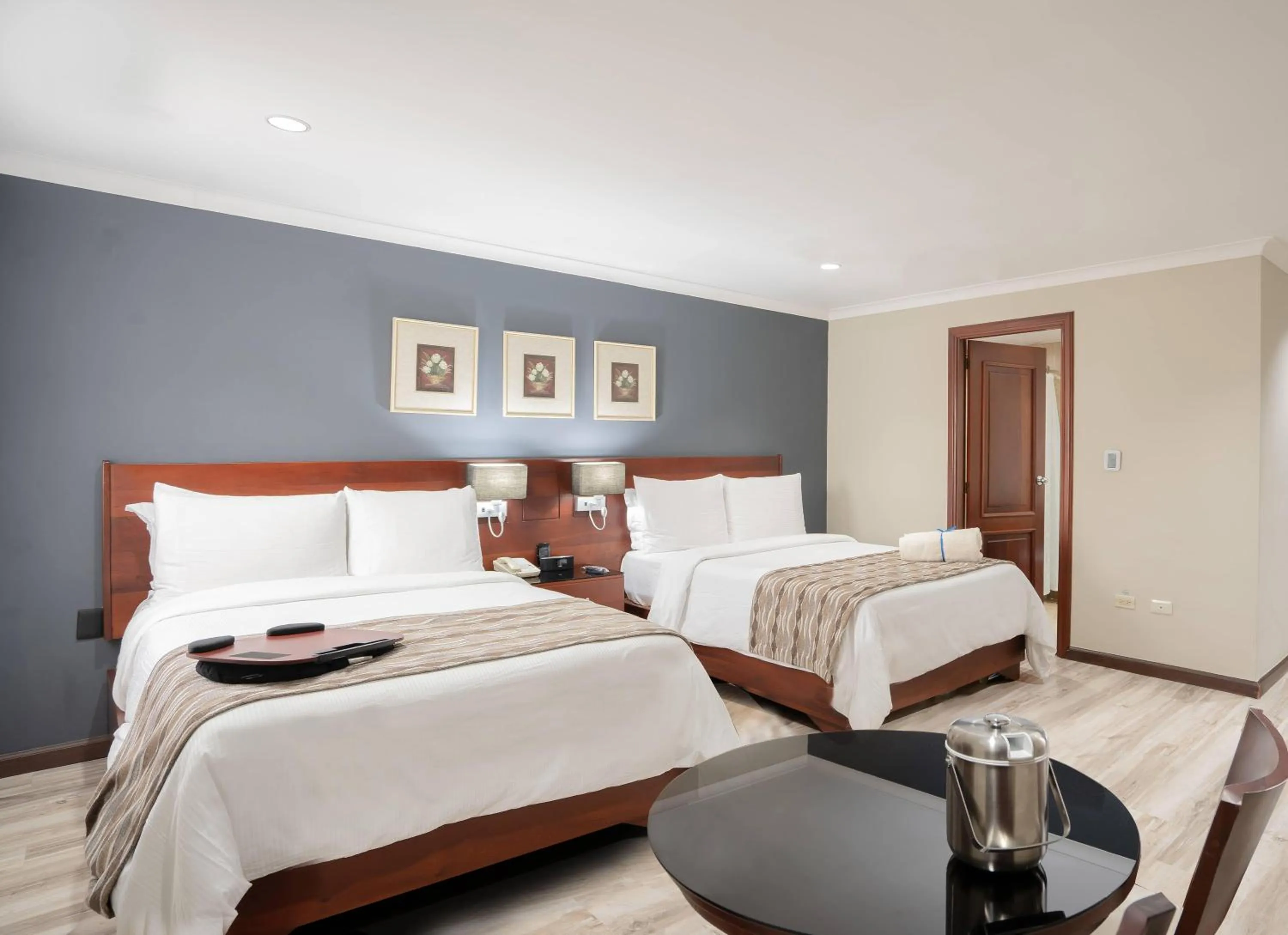 View (from property/room), Bed in Hodelpa Gran Almirante