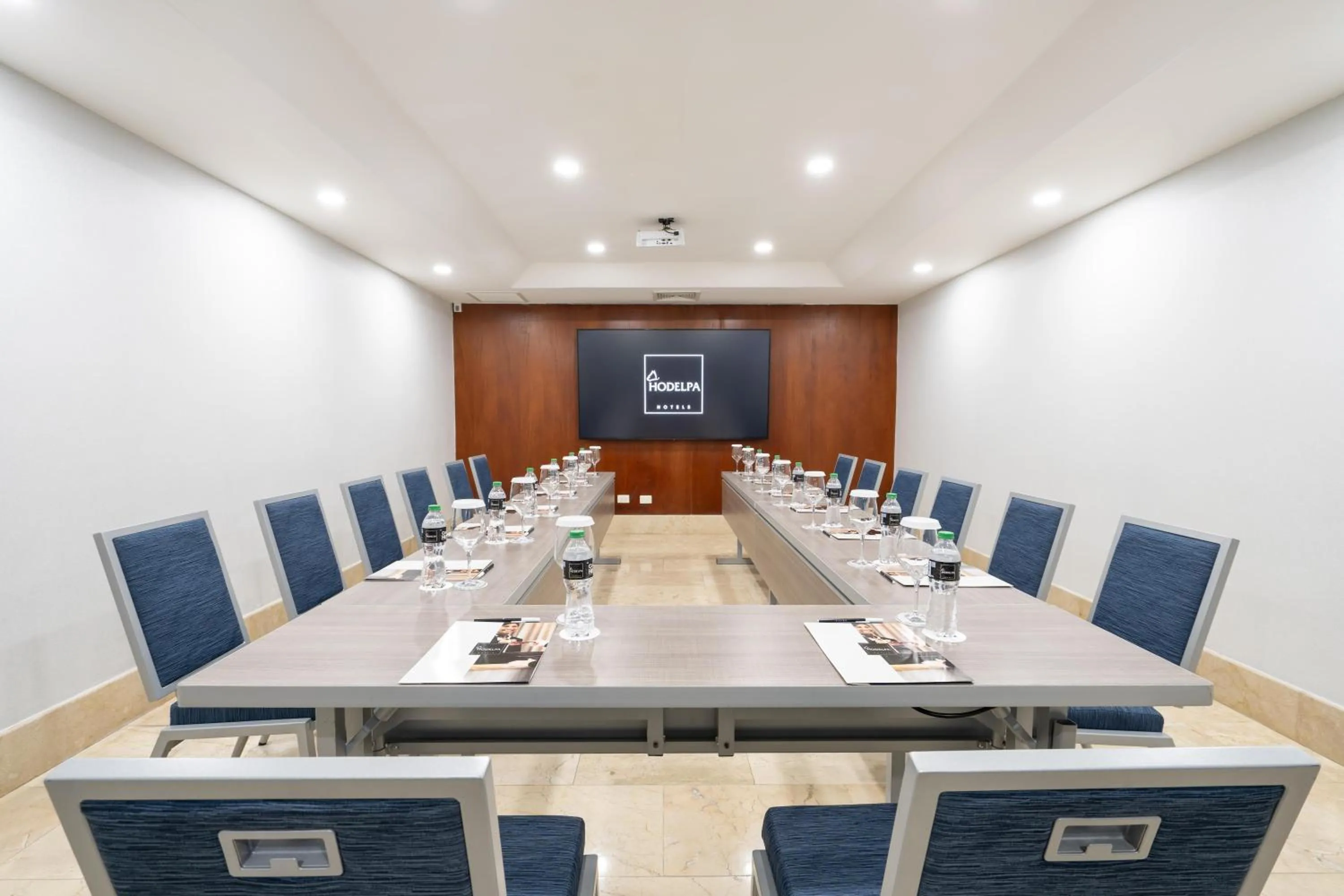 Meeting/conference room in Hodelpa Gran Almirante