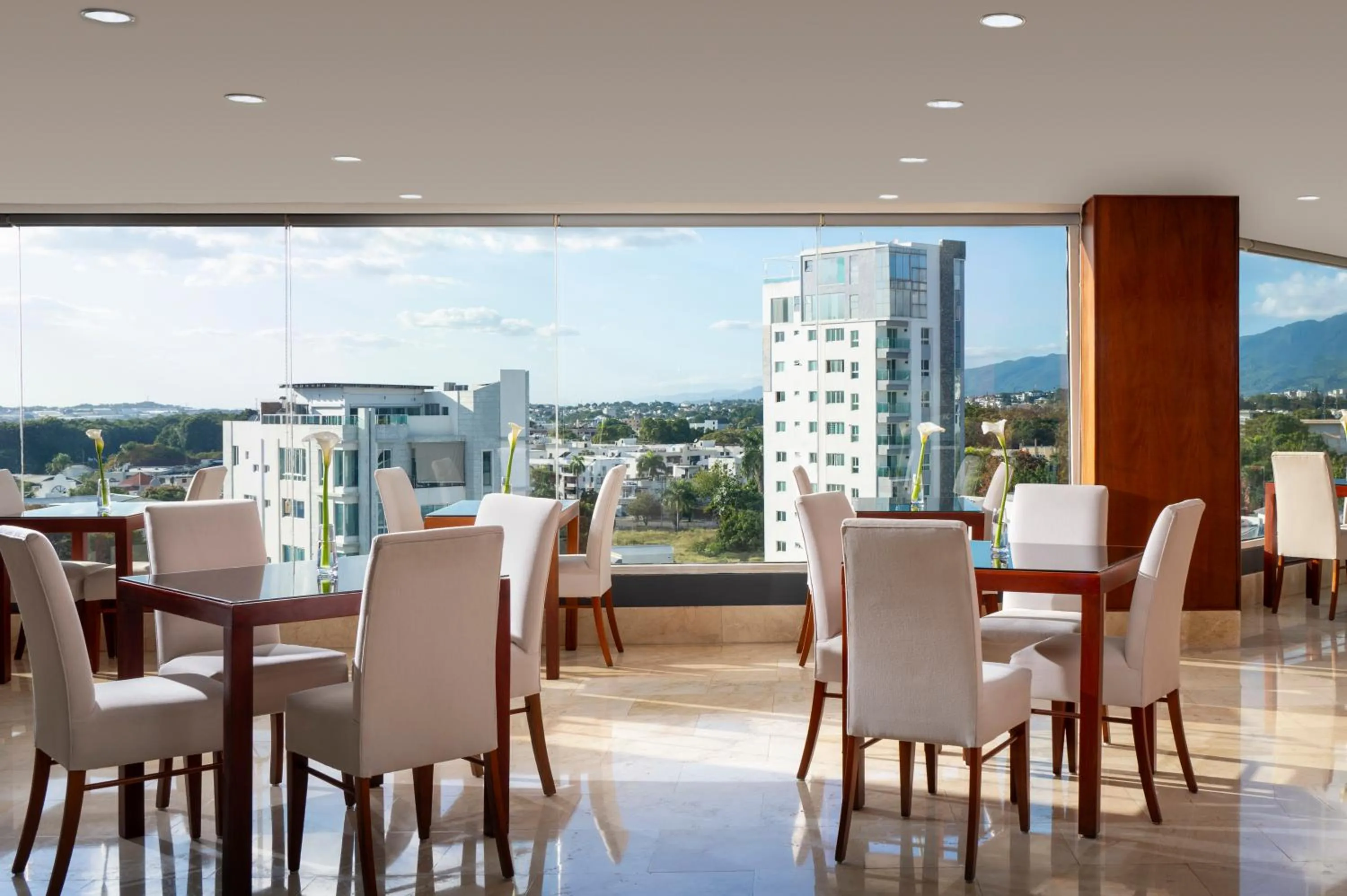 VIP in Hodelpa Gran Almirante