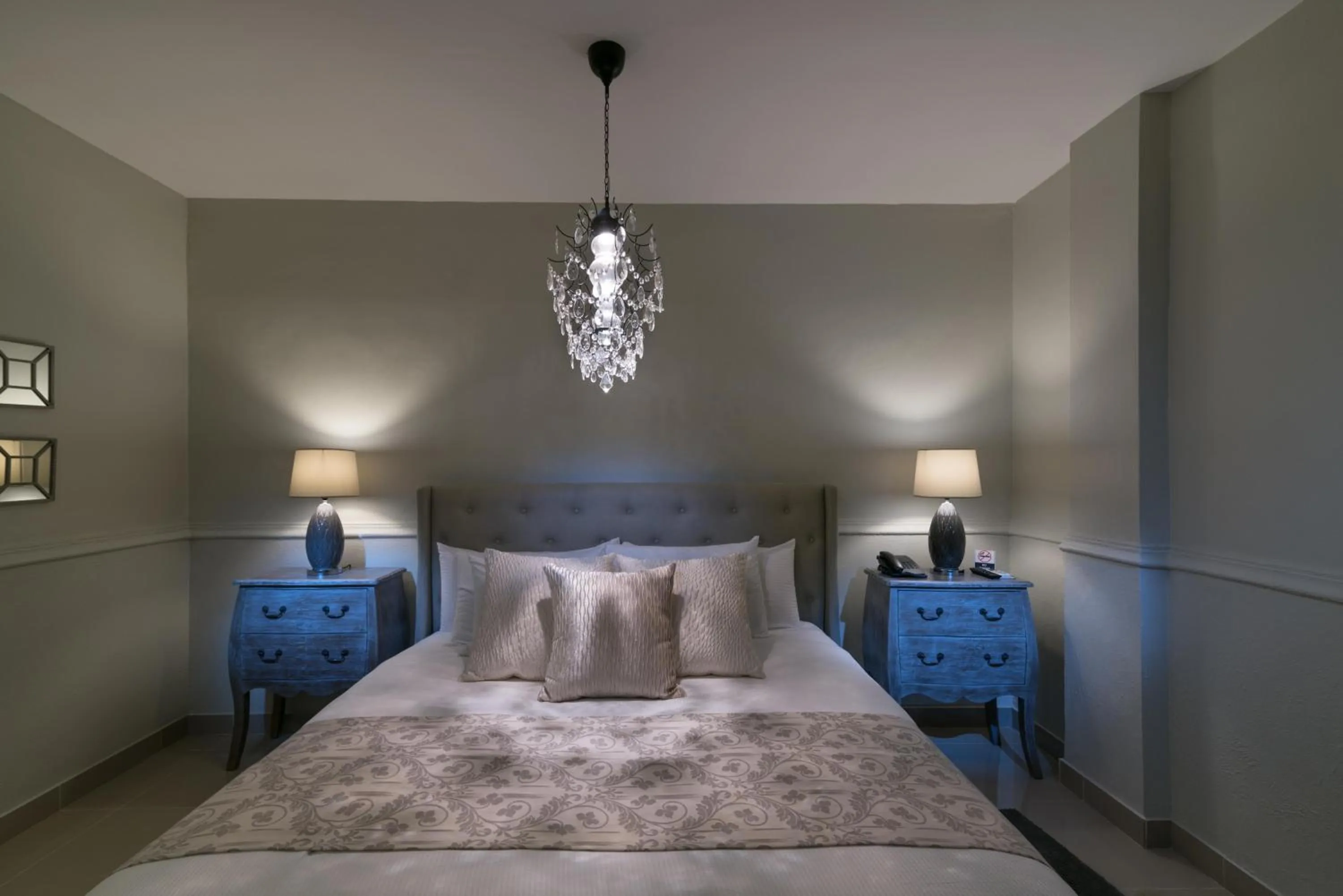 Photo of the whole room, Bed in Hodelpa Caribe Colonial