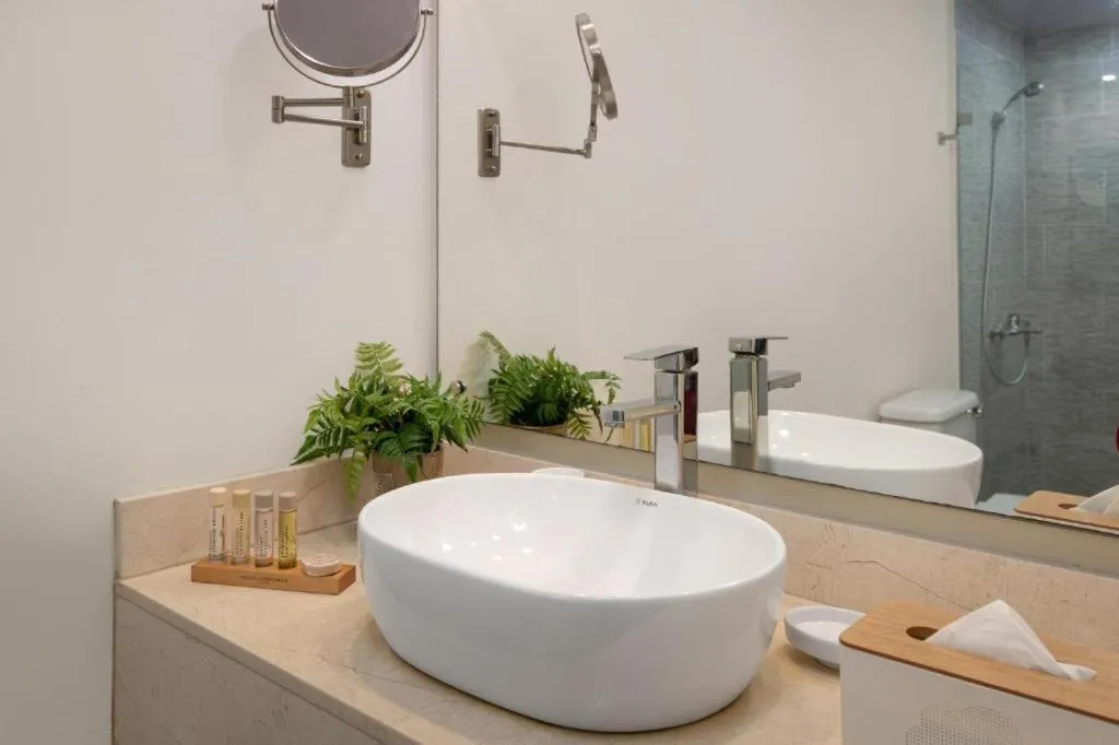 Bathroom in Hodelpa Caribe Colonial