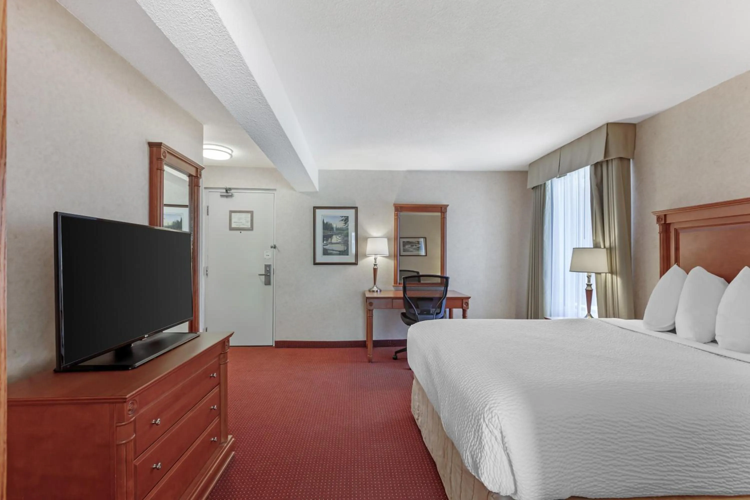 Bedroom, Bed in Best Western Plus Otonabee Inn