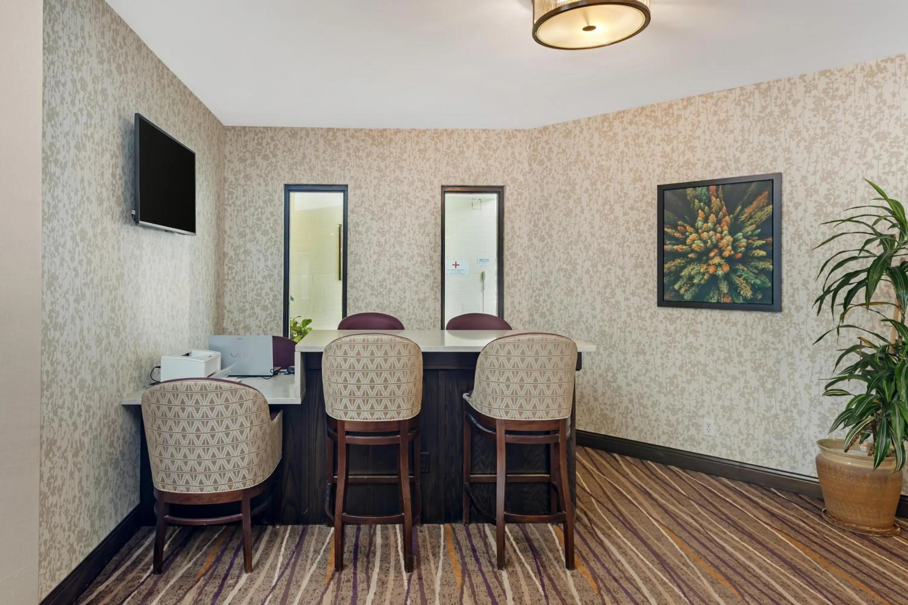 Business facilities in Best Western Plus Otonabee Inn