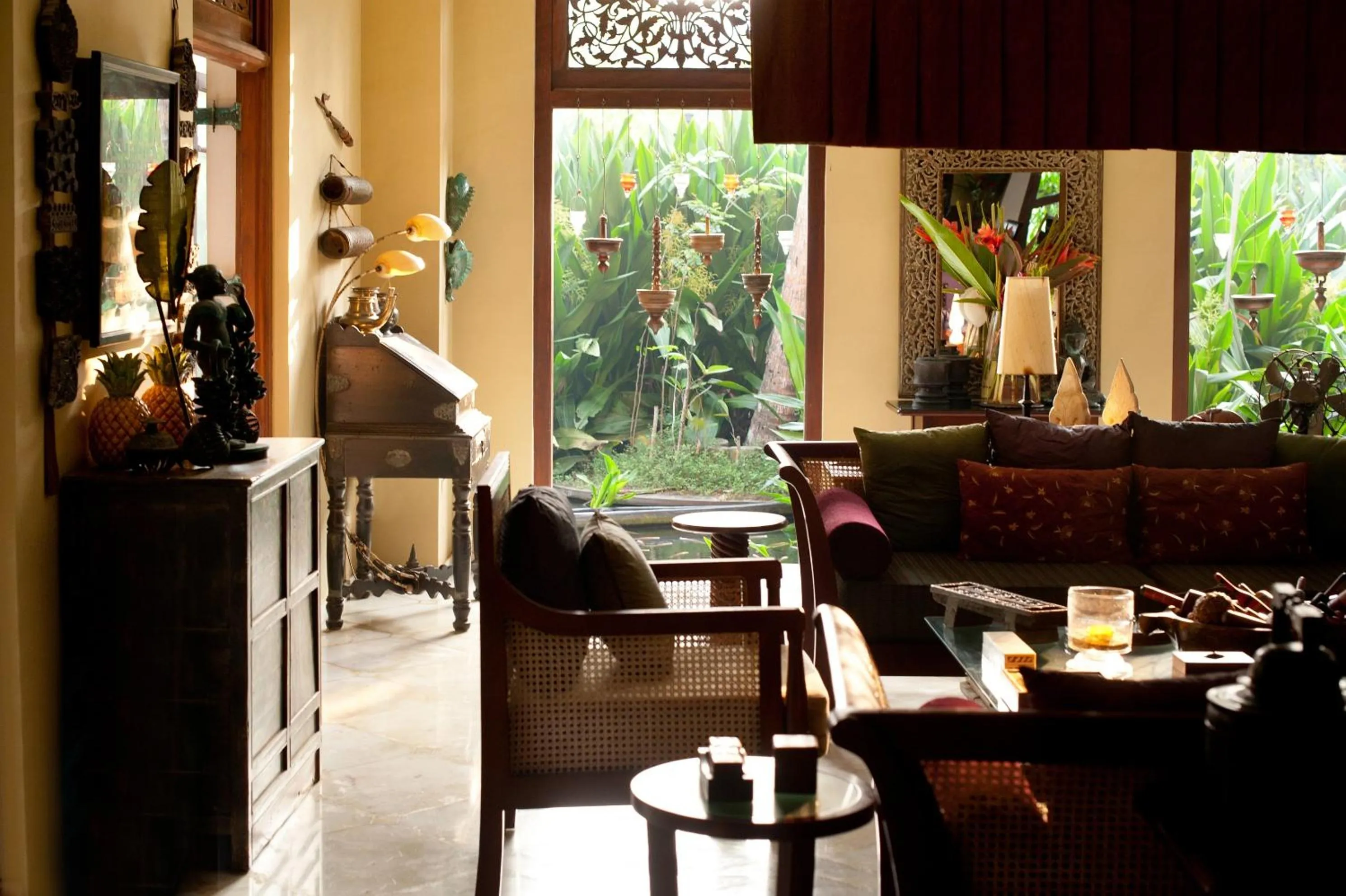 Property building in Reef Villa