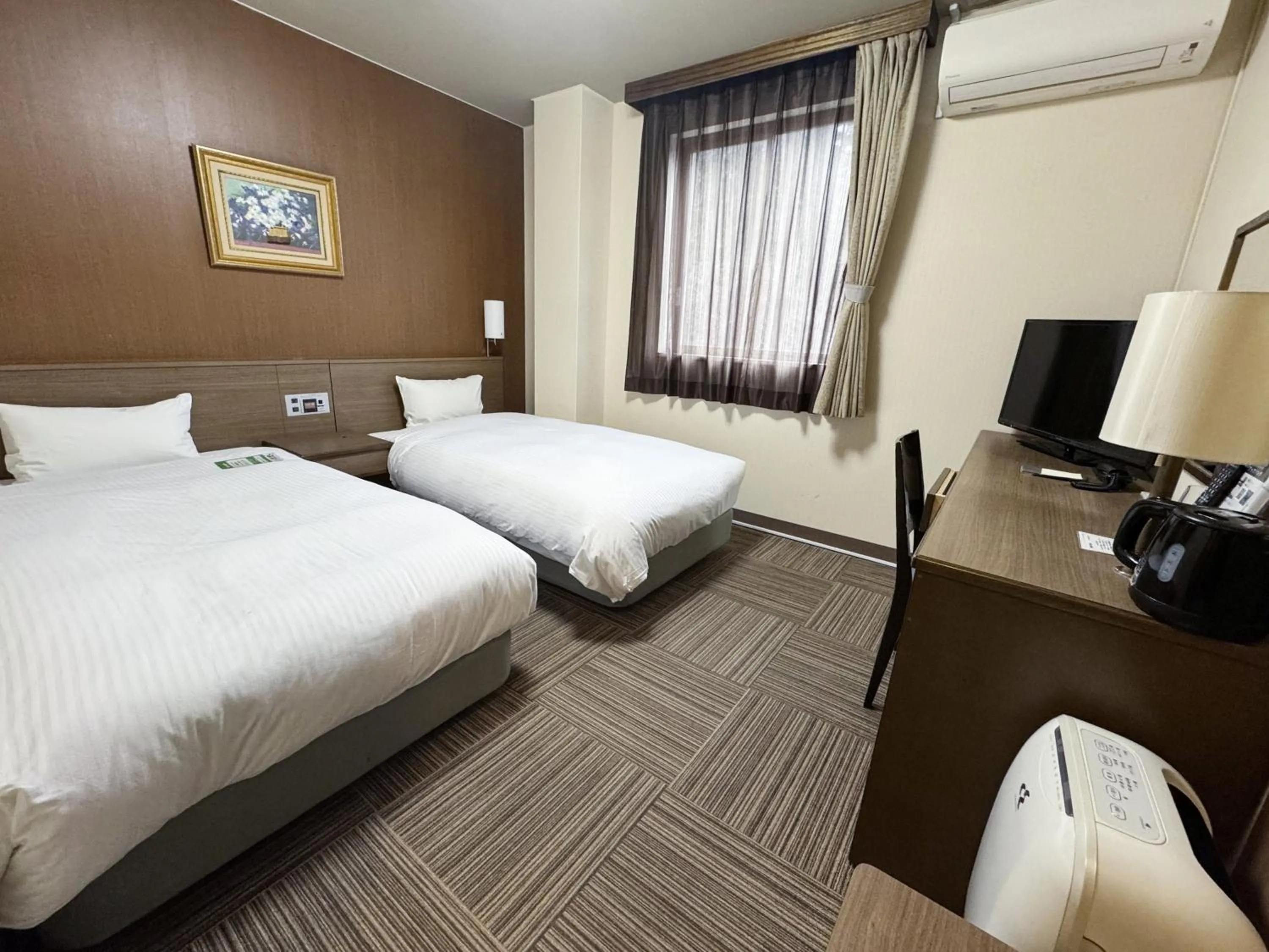 Photo of the whole room, Bed in Hotel Route-Inn Court Karuizawa