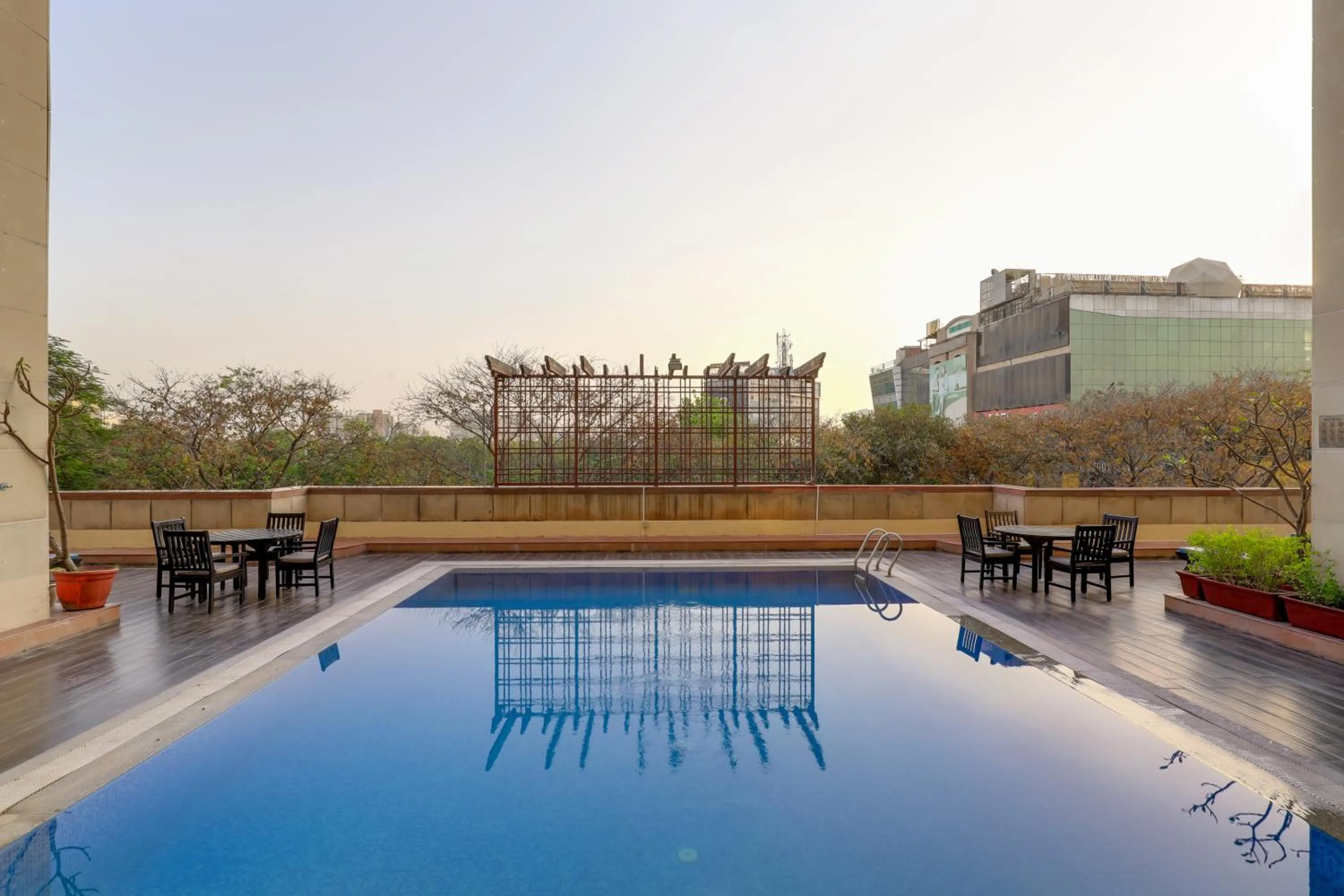 Swimming pool in Lemon Tree Premier 1, Gurugram