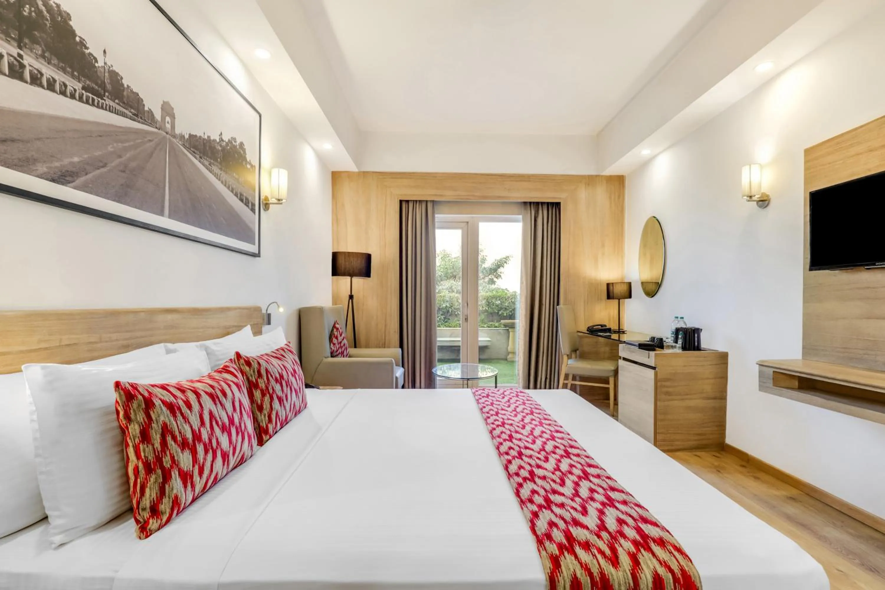 Bedroom, Bed in Lemon Tree Premier 1, Gurugram