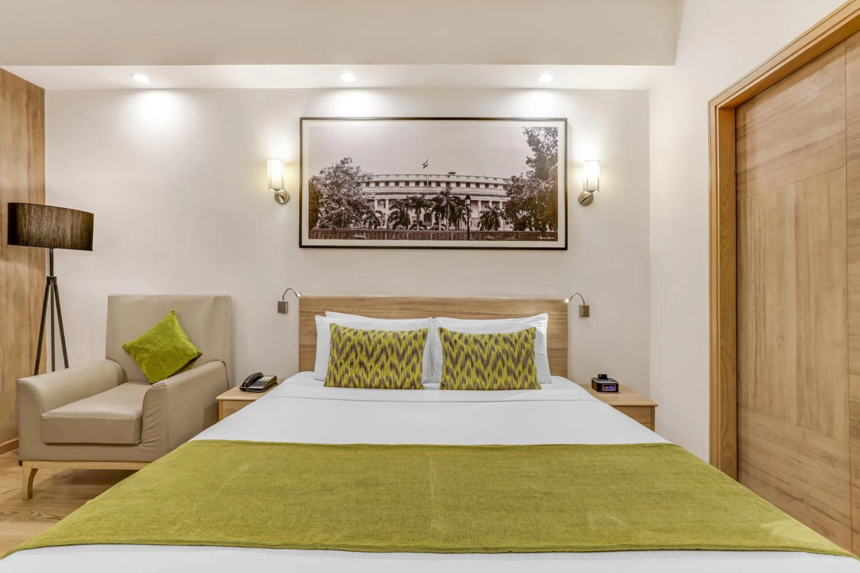 Bed in Lemon Tree Premier 1, Gurugram