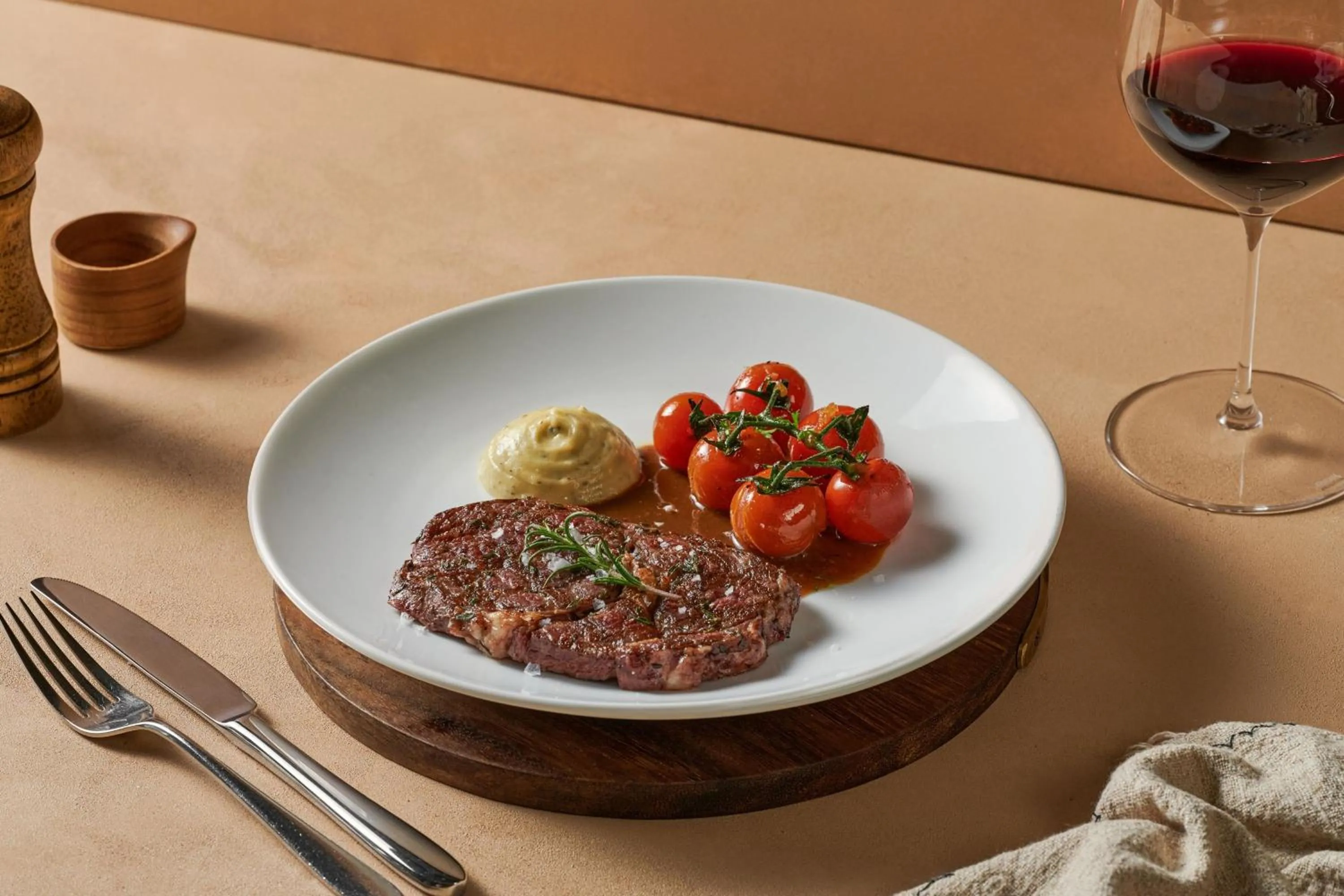 Restaurant/places to eat in Danang Marriott Resort & Spa