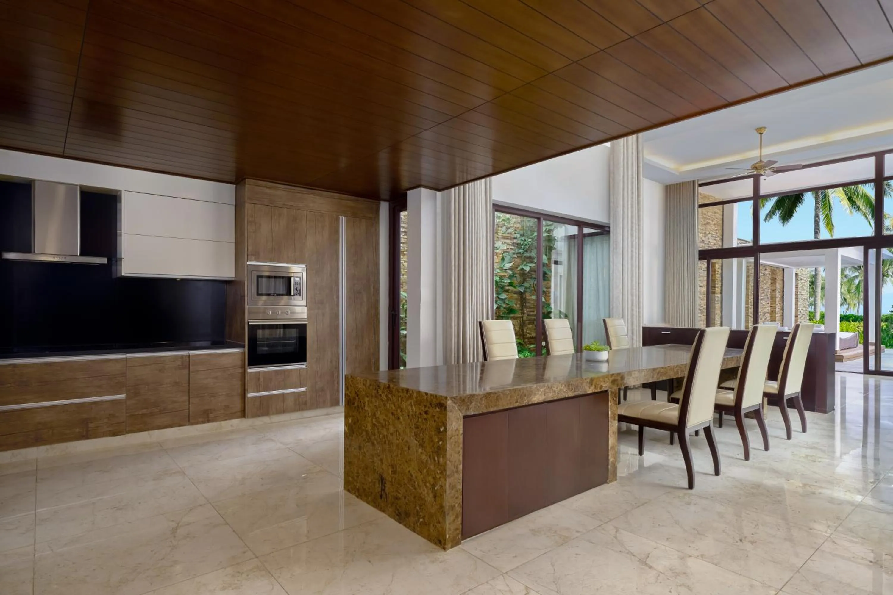 Property building in Danang Marriott Resort & Spa