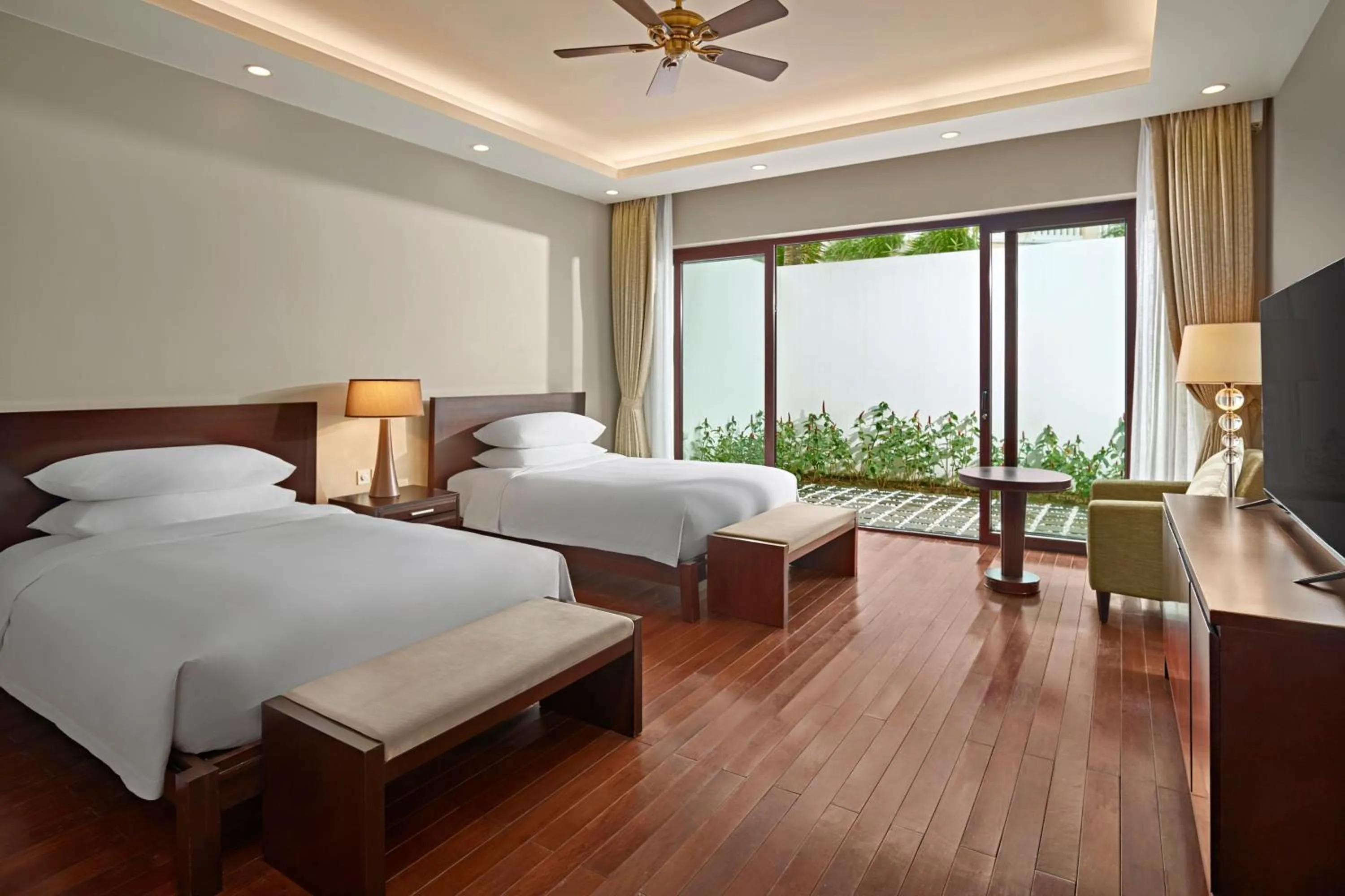 Bedroom, Bed in Danang Marriott Resort & Spa