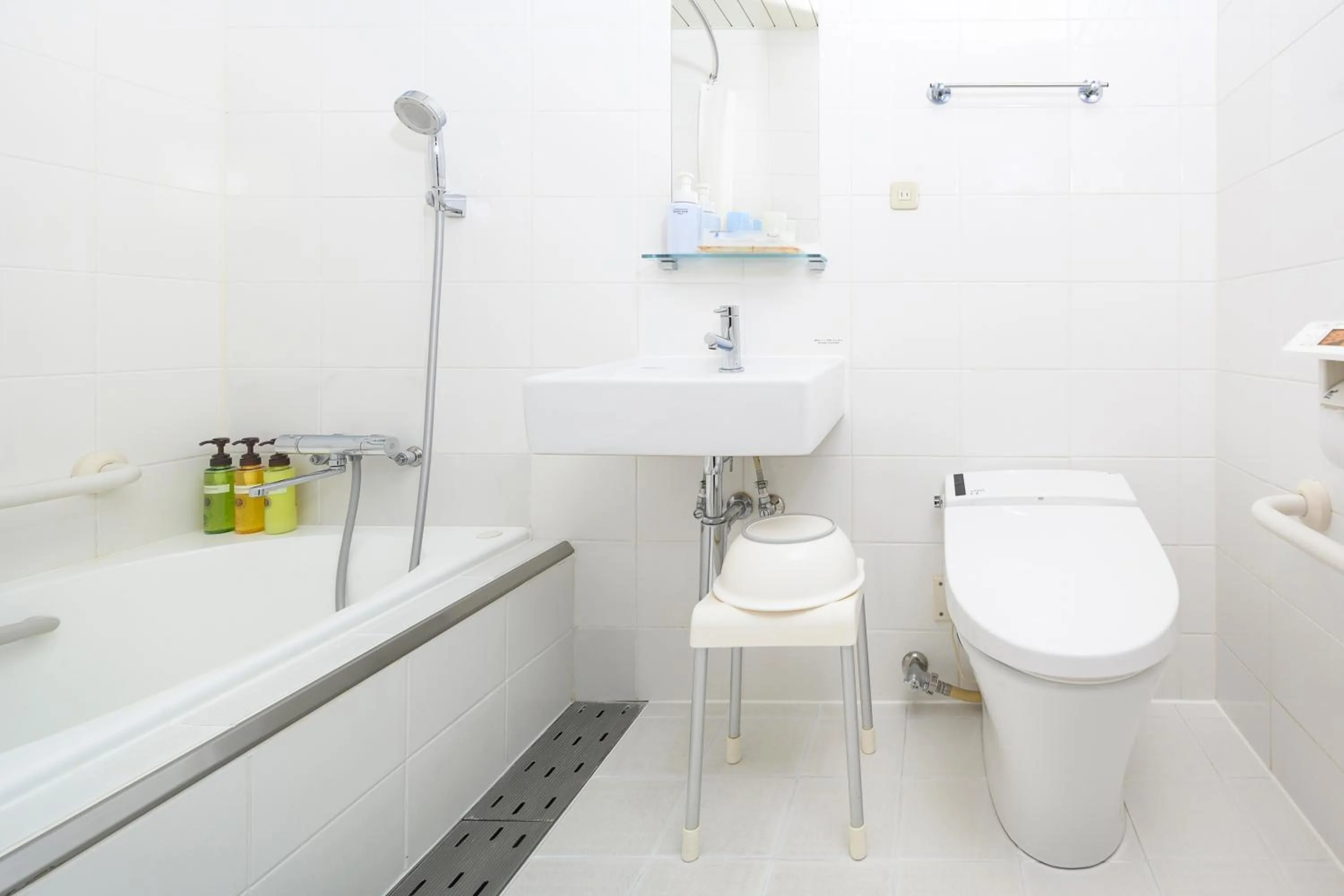 Bathroom in HOTEL MYSTAYS Hamamatsucho