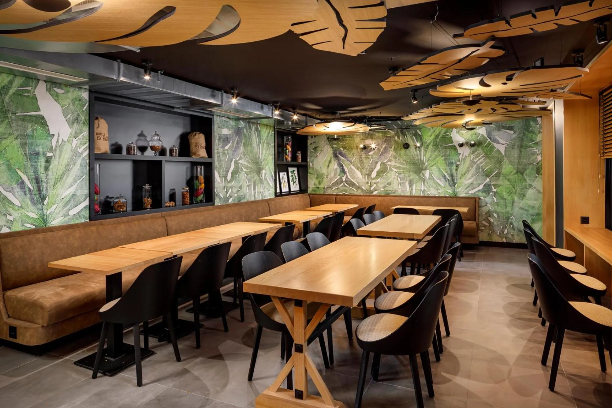 Restaurant/places to eat in Swiss Chocolate by Fassbind Lausanne