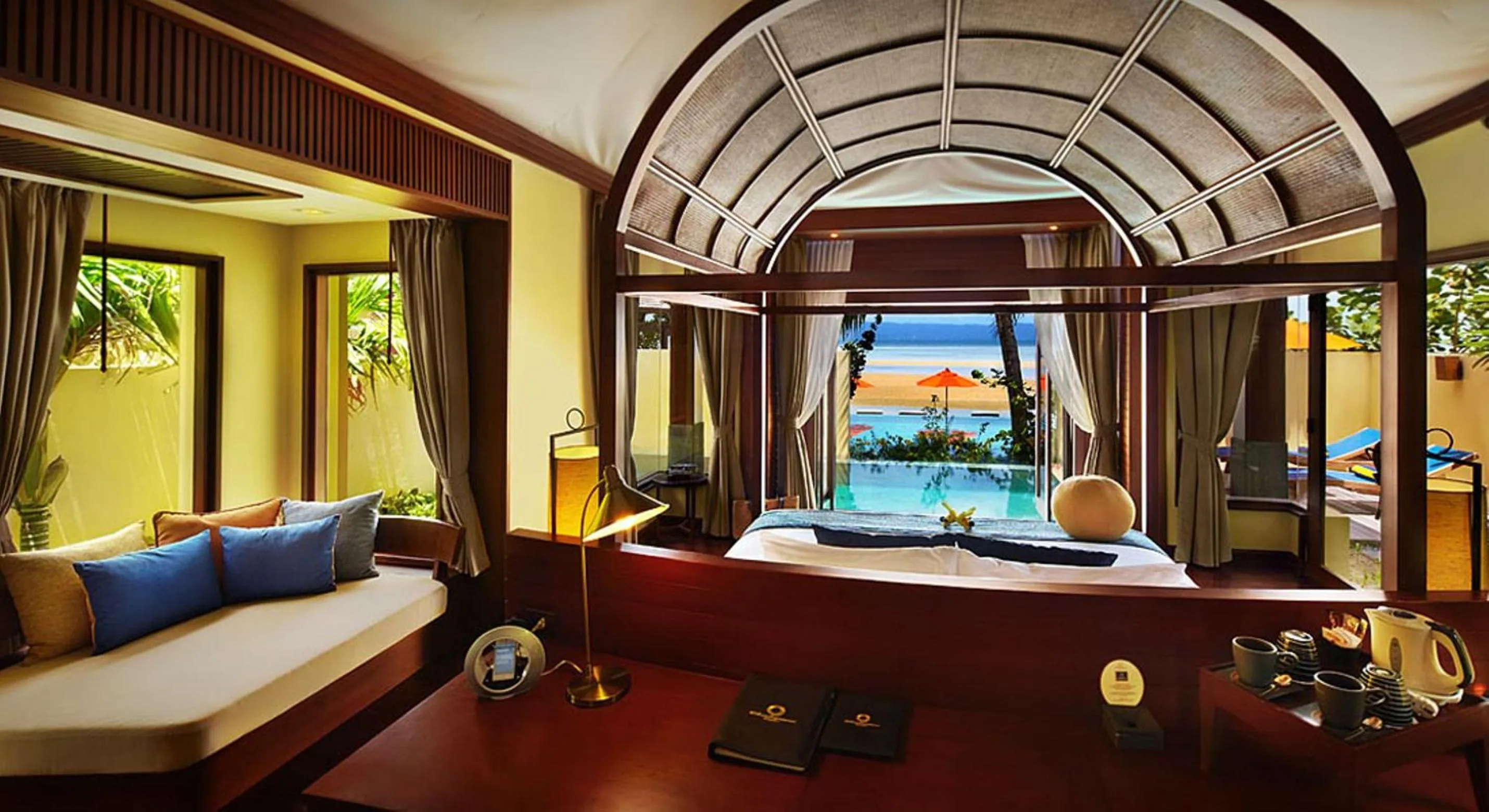 Photo of the whole room in Chantaramas Beach Resort Koh Phangan