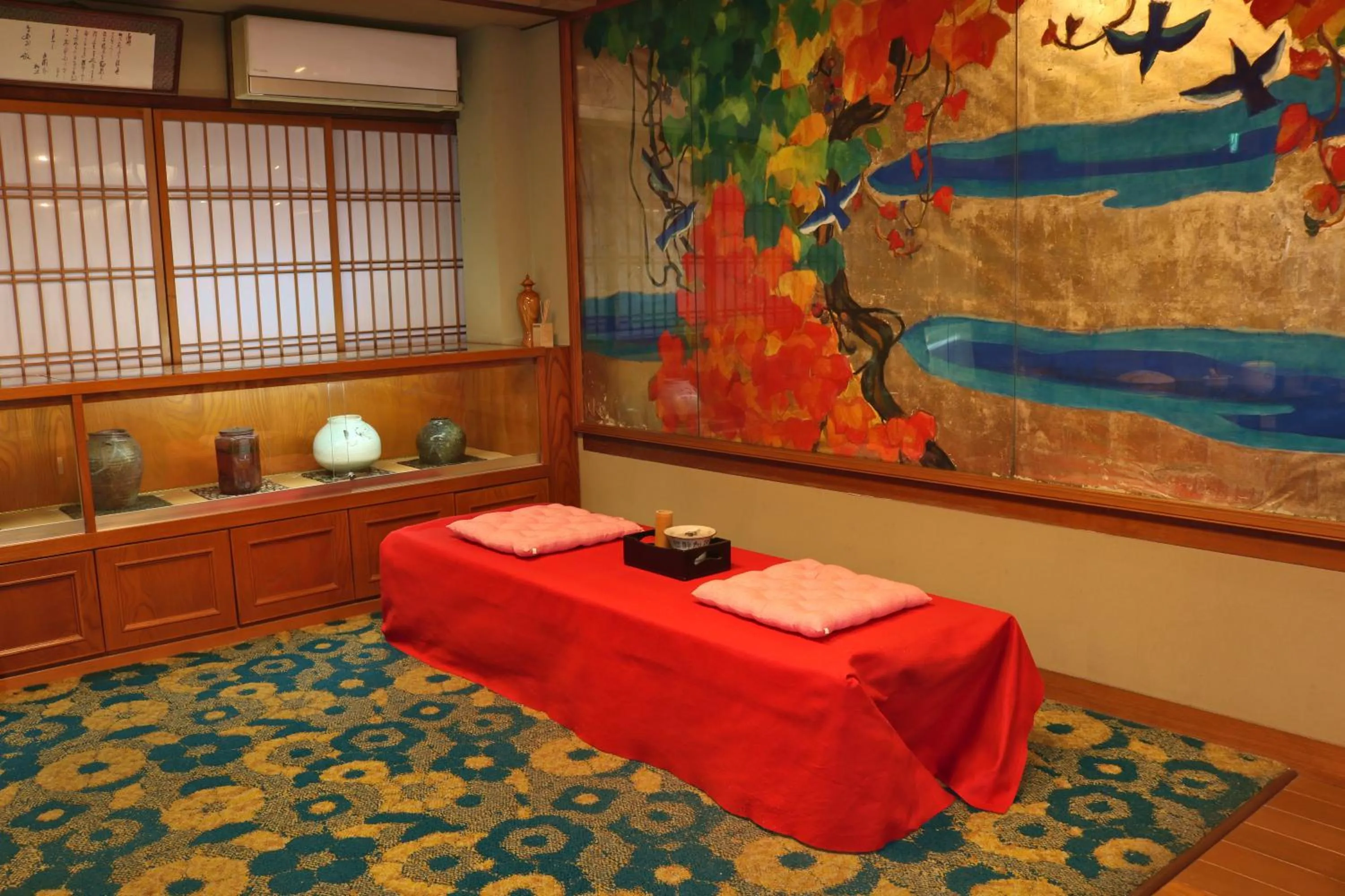 Photo of the whole room in Tsutaya Ryokan