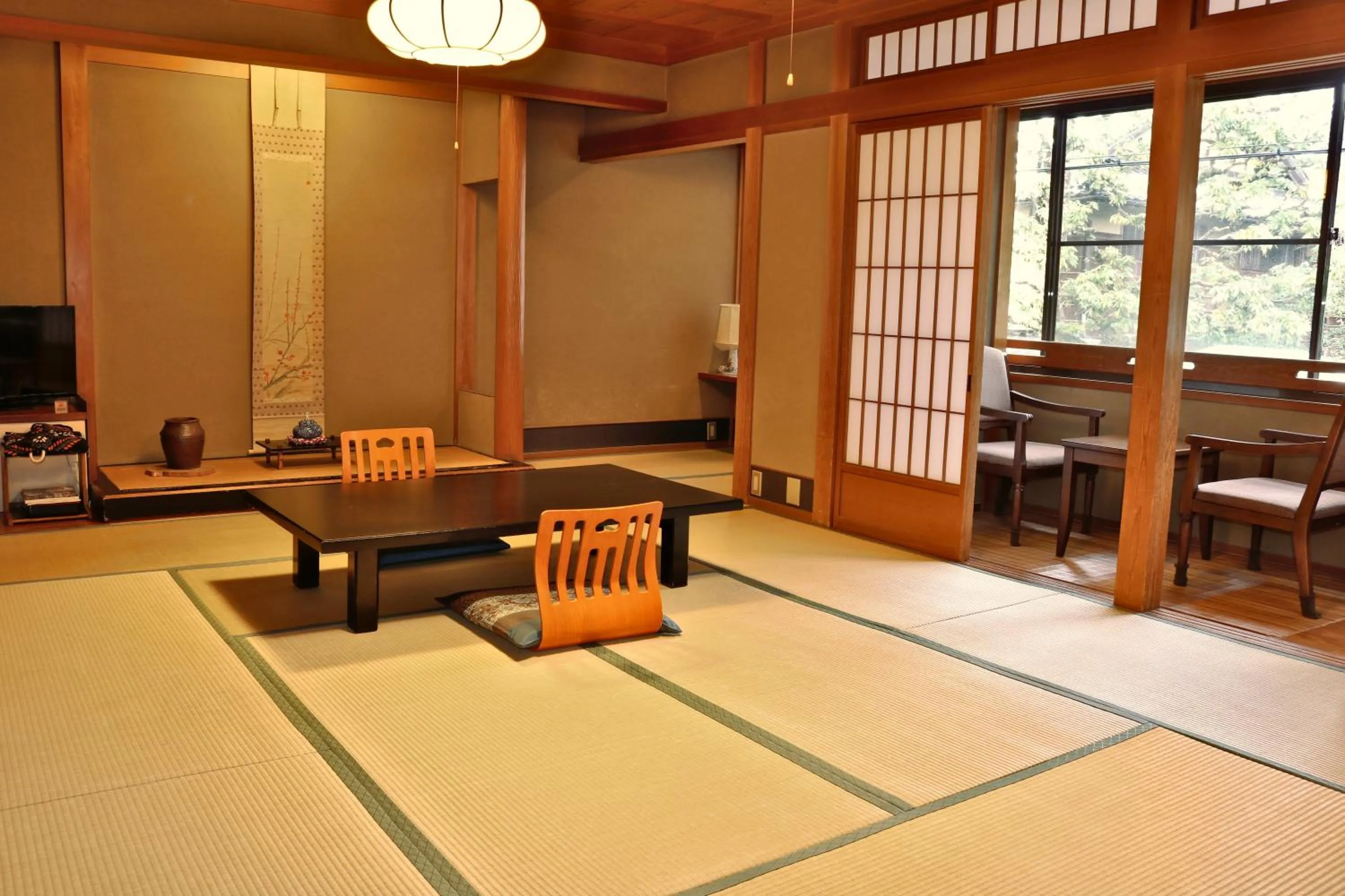 Photo of the whole room in Tsutaya Ryokan